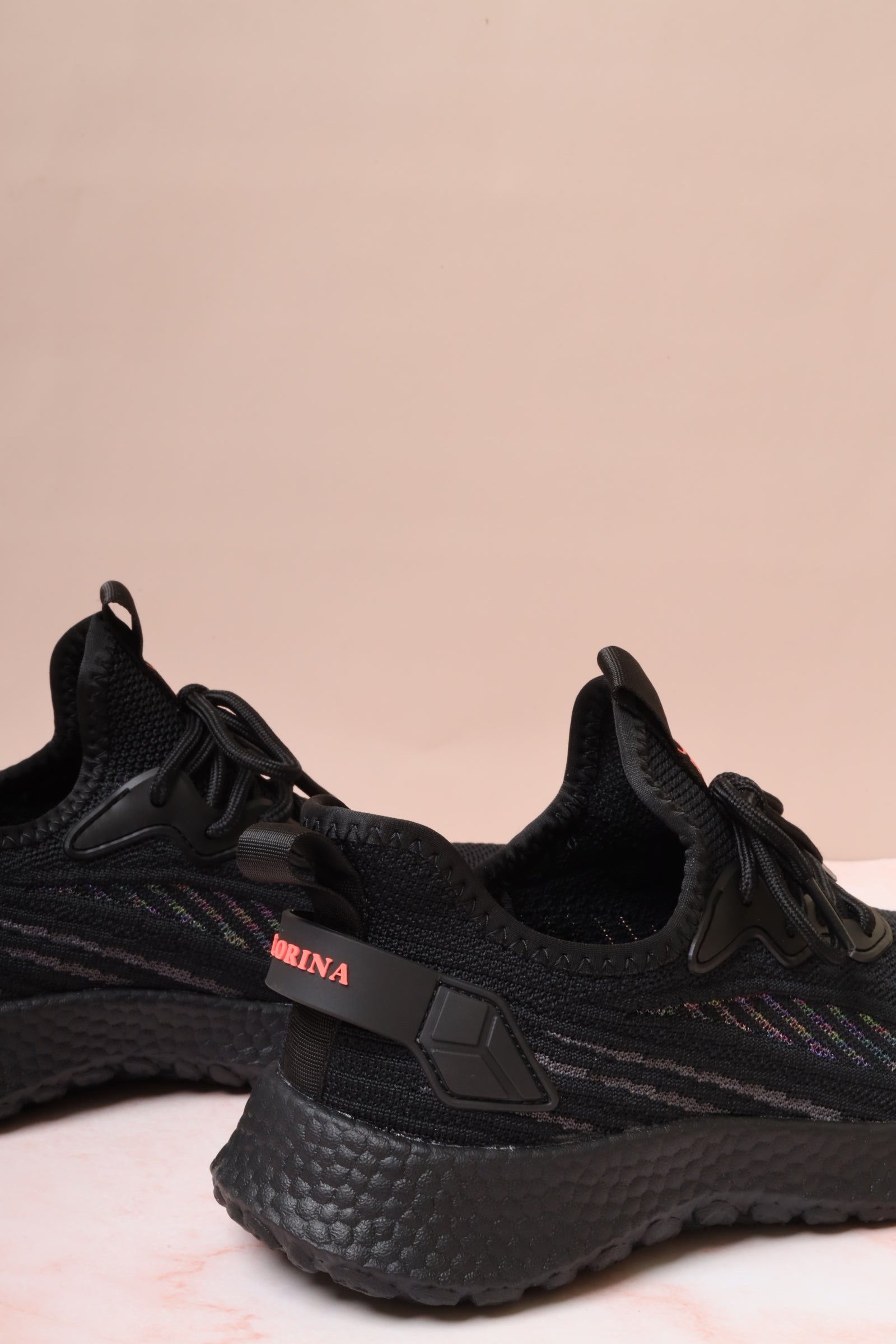 Women's Sneakers 152305