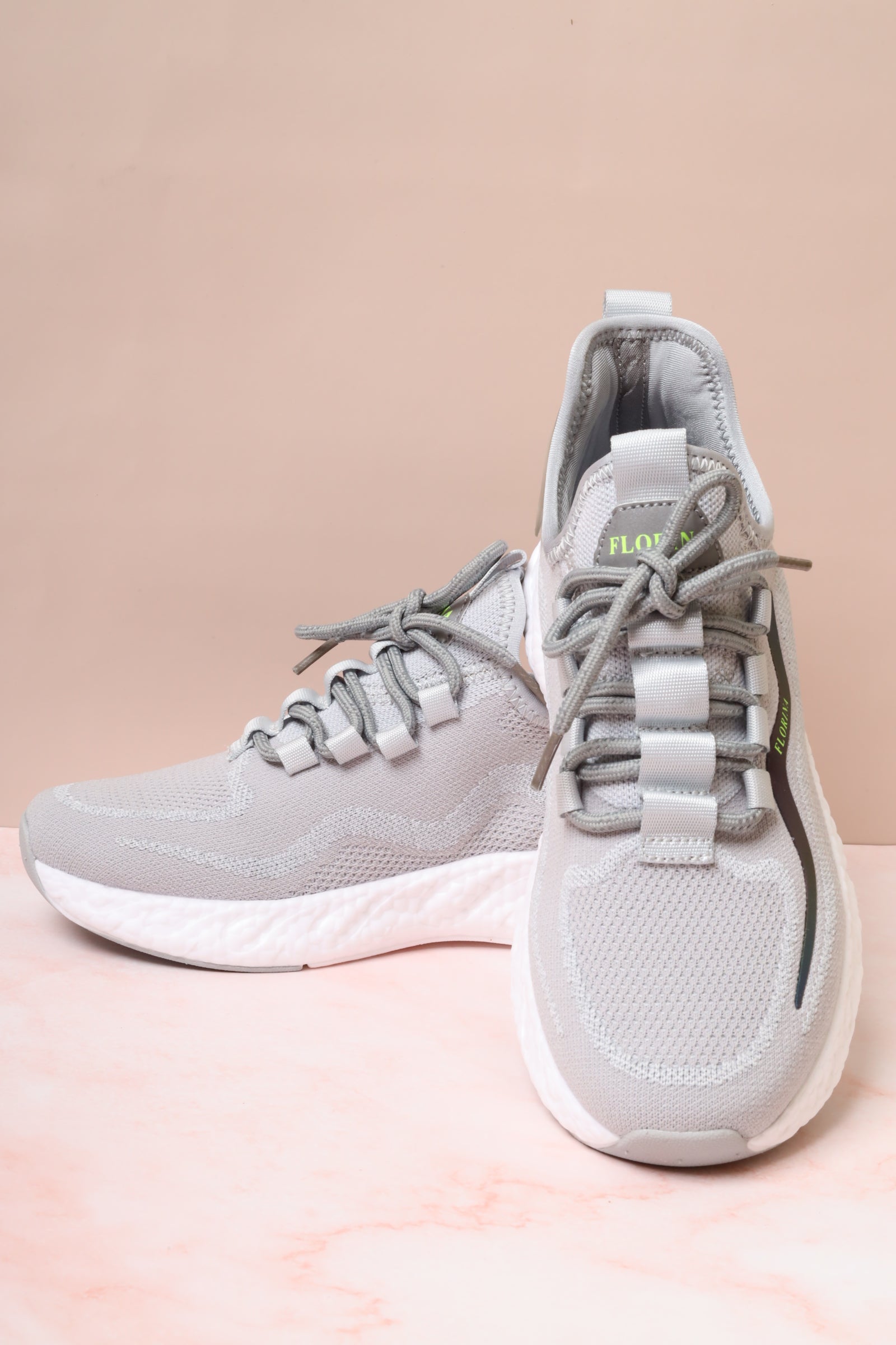 Women's Sneakers 152306