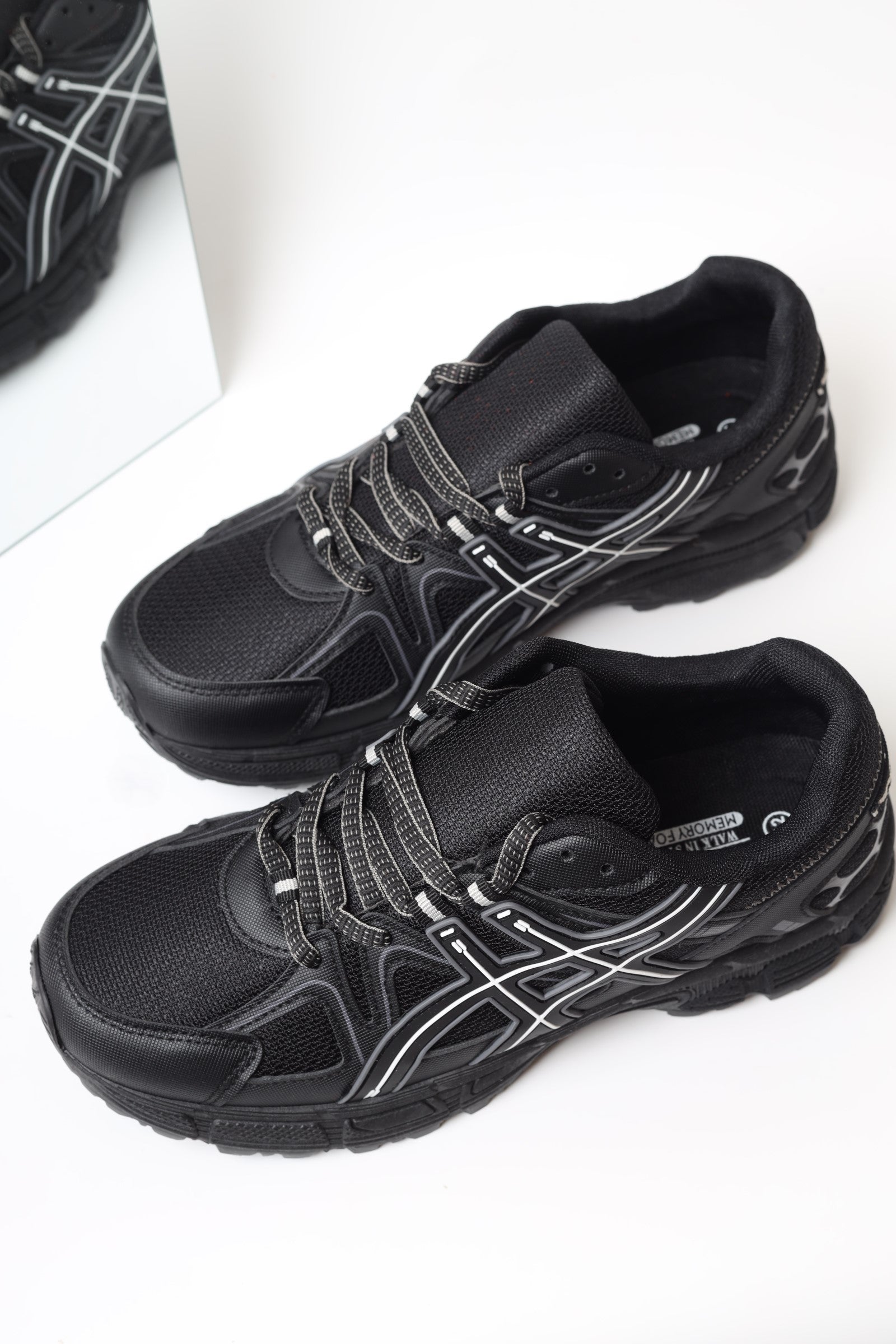 حذاء رياضي 23315