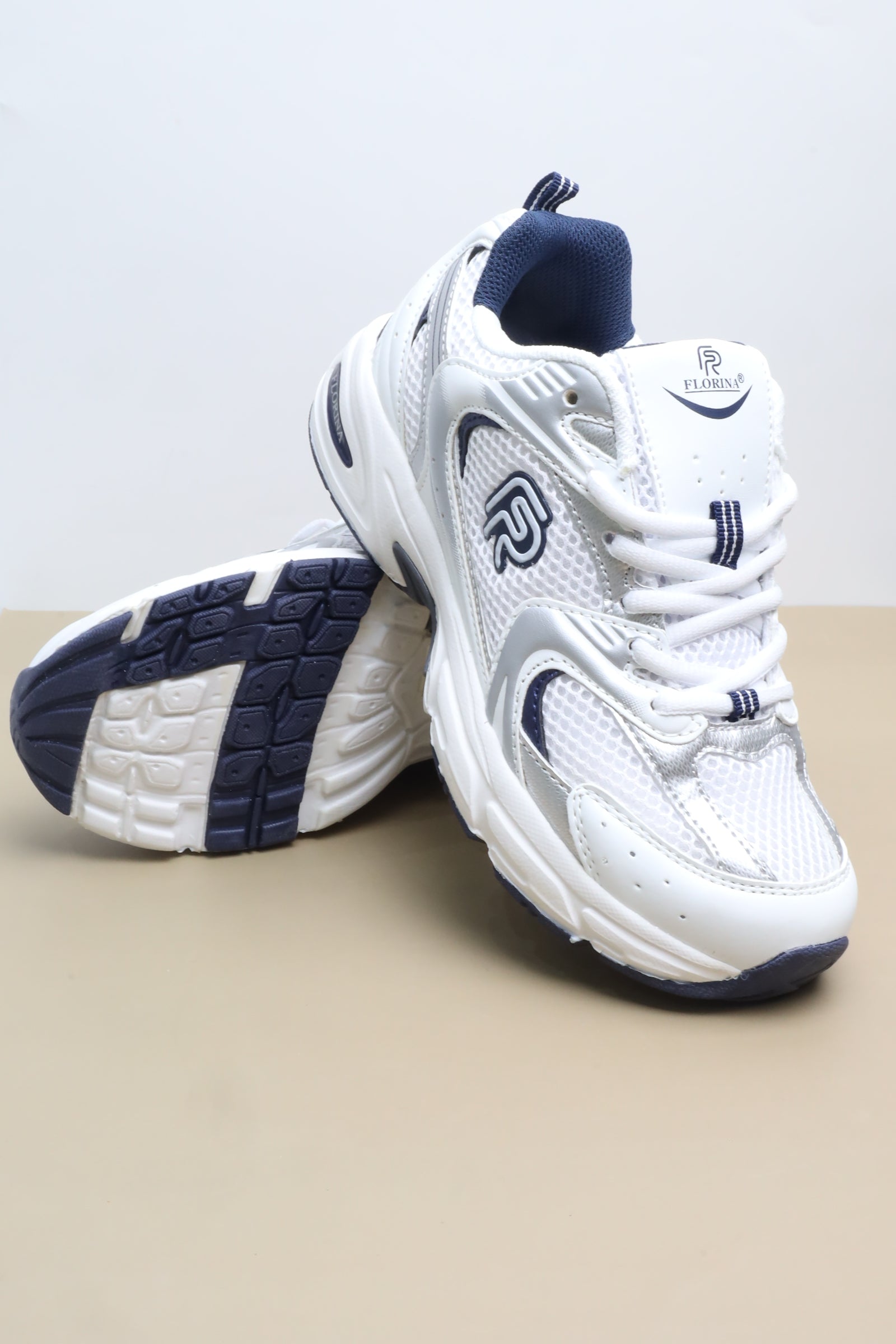 حذاء نسائي رياضي 76934