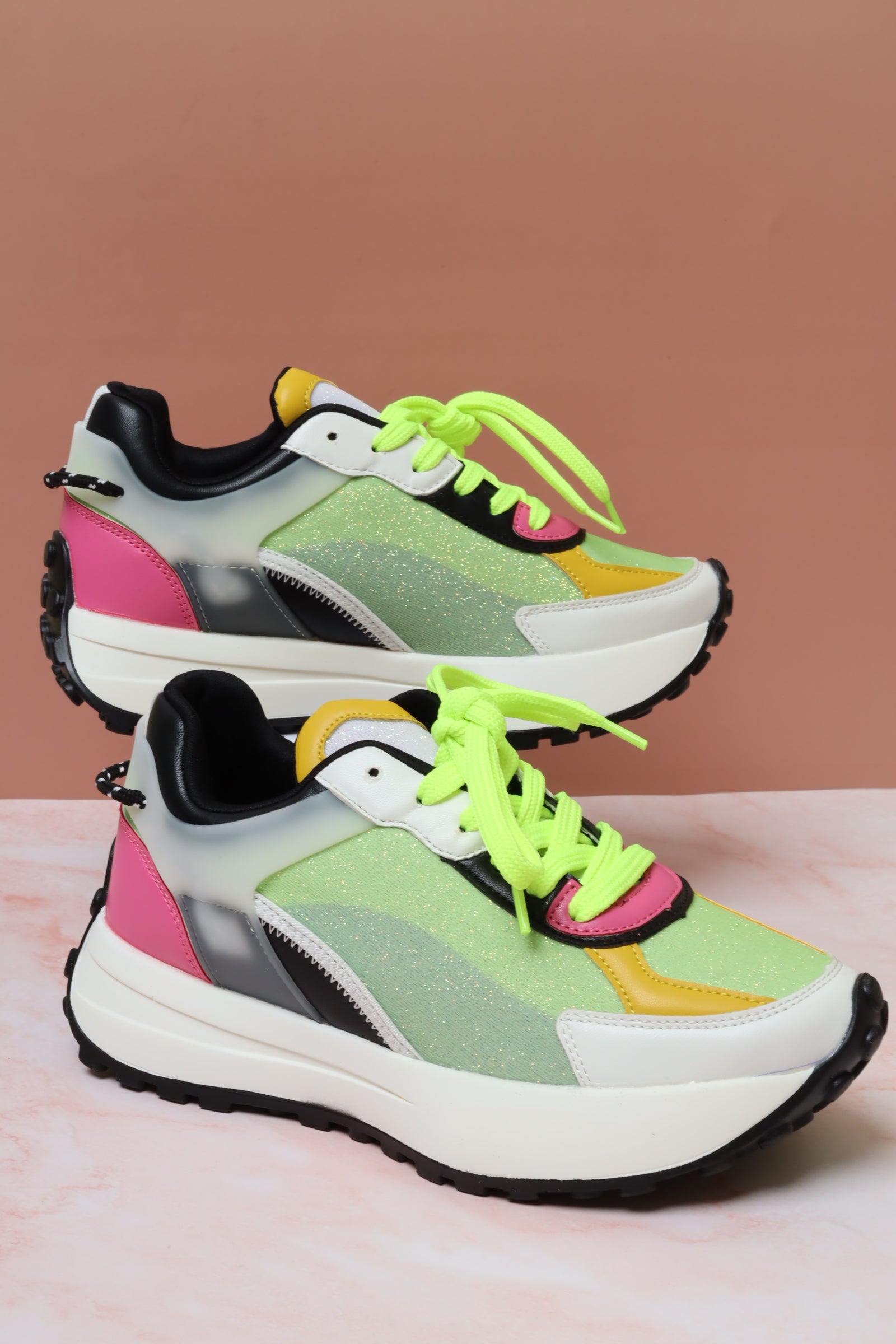 حذاء نسائي رياضي 123068