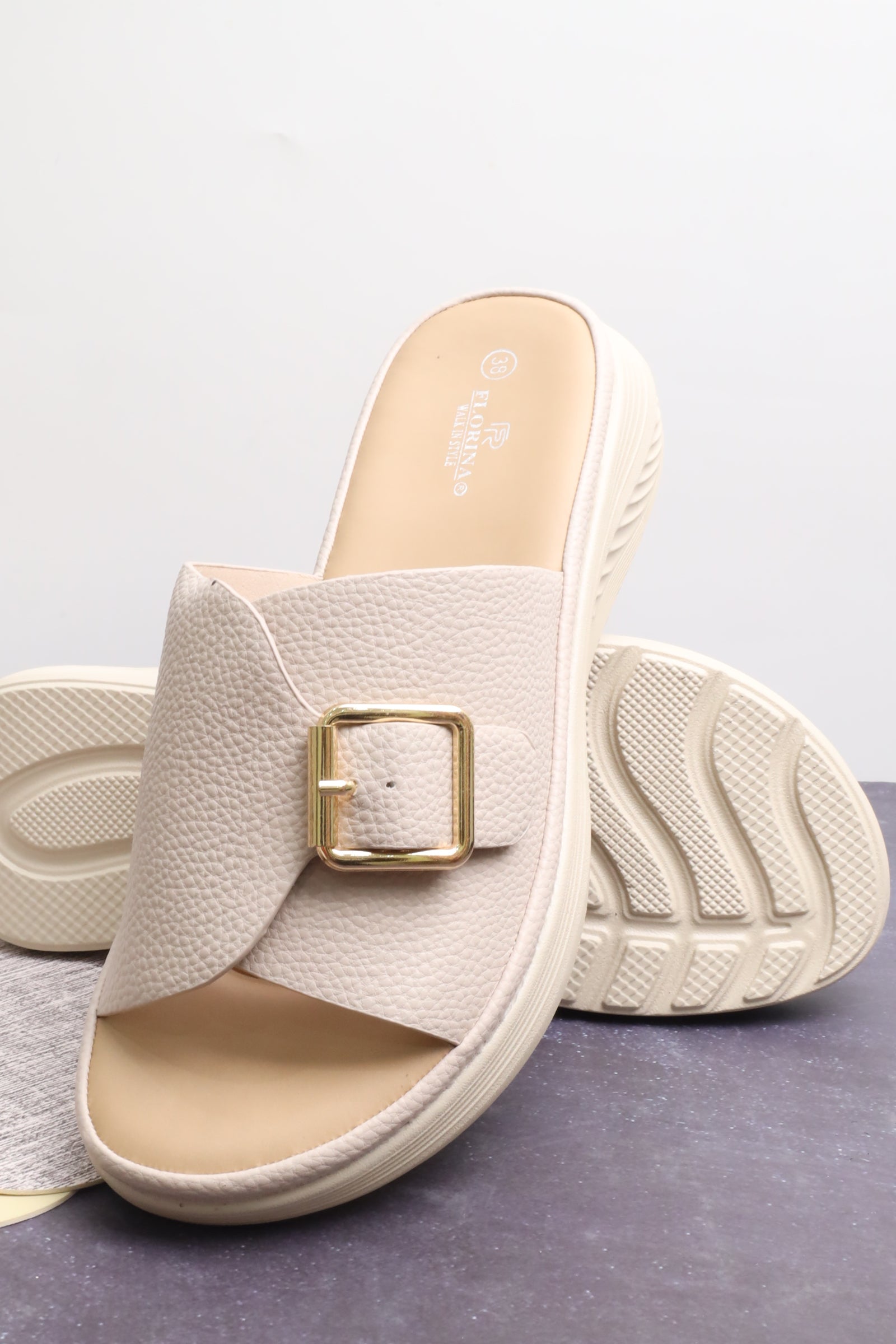 صندل نسائي 26003