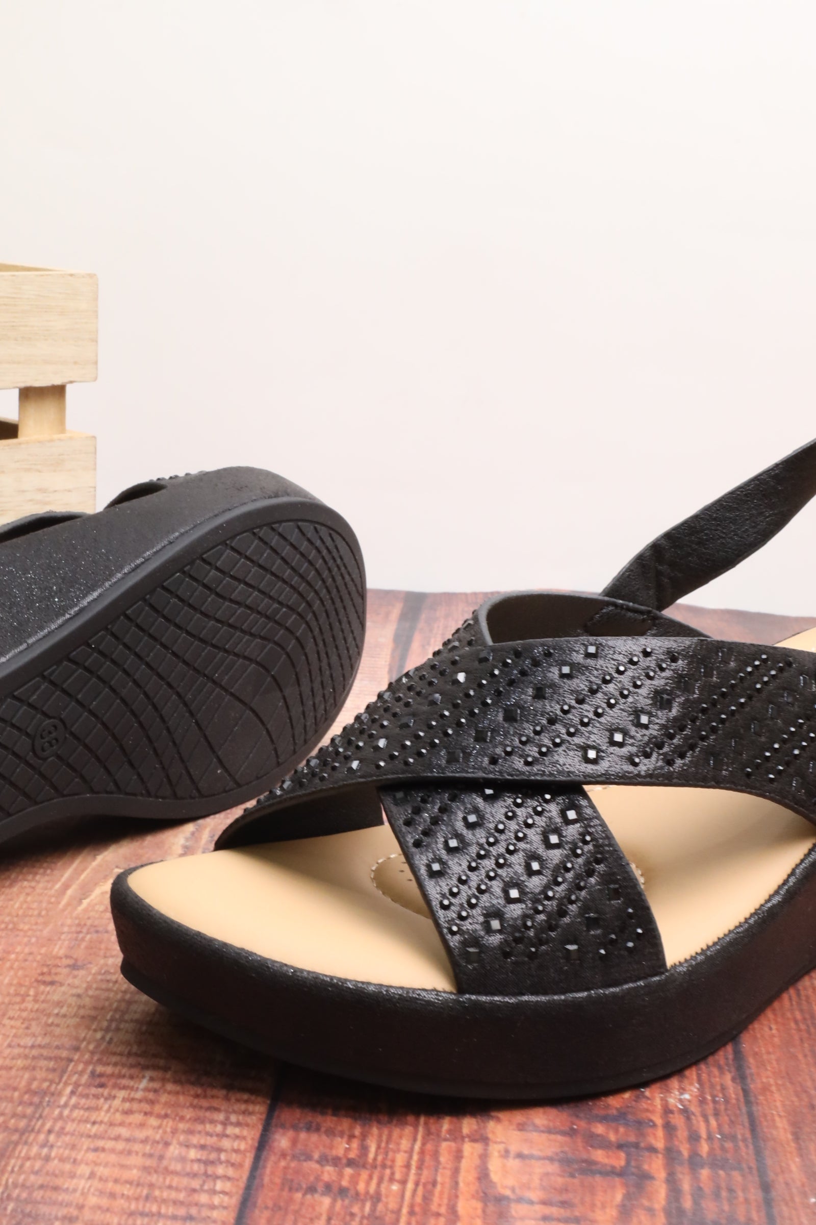 صندل نسائي 26032