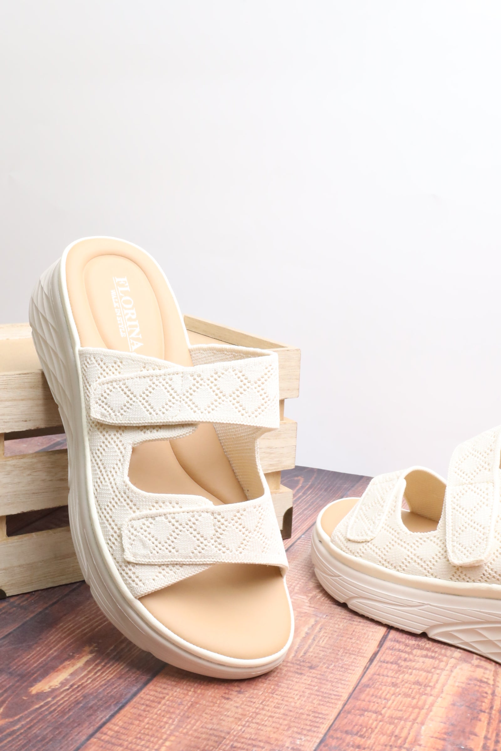 صندل نسائي 26027