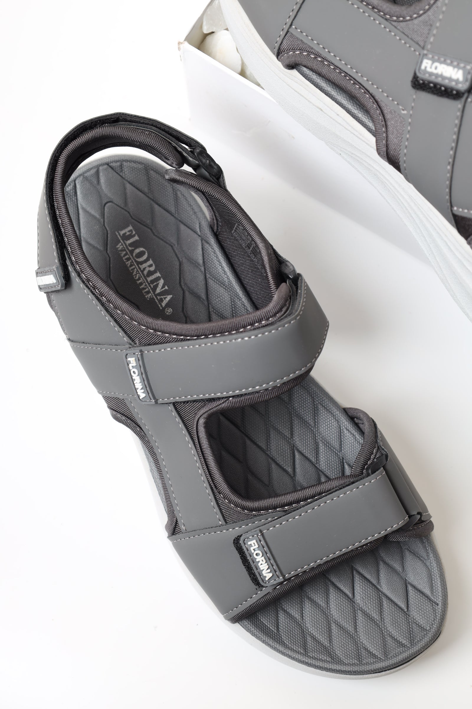 23853 صندل رجالي