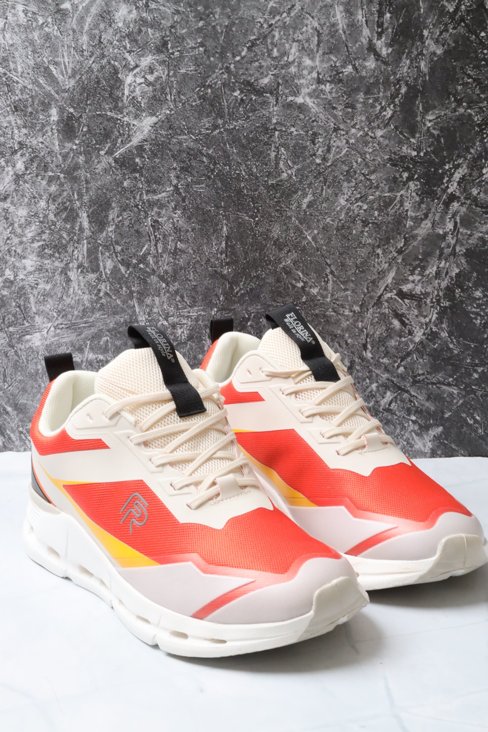 Sports shoes 158554