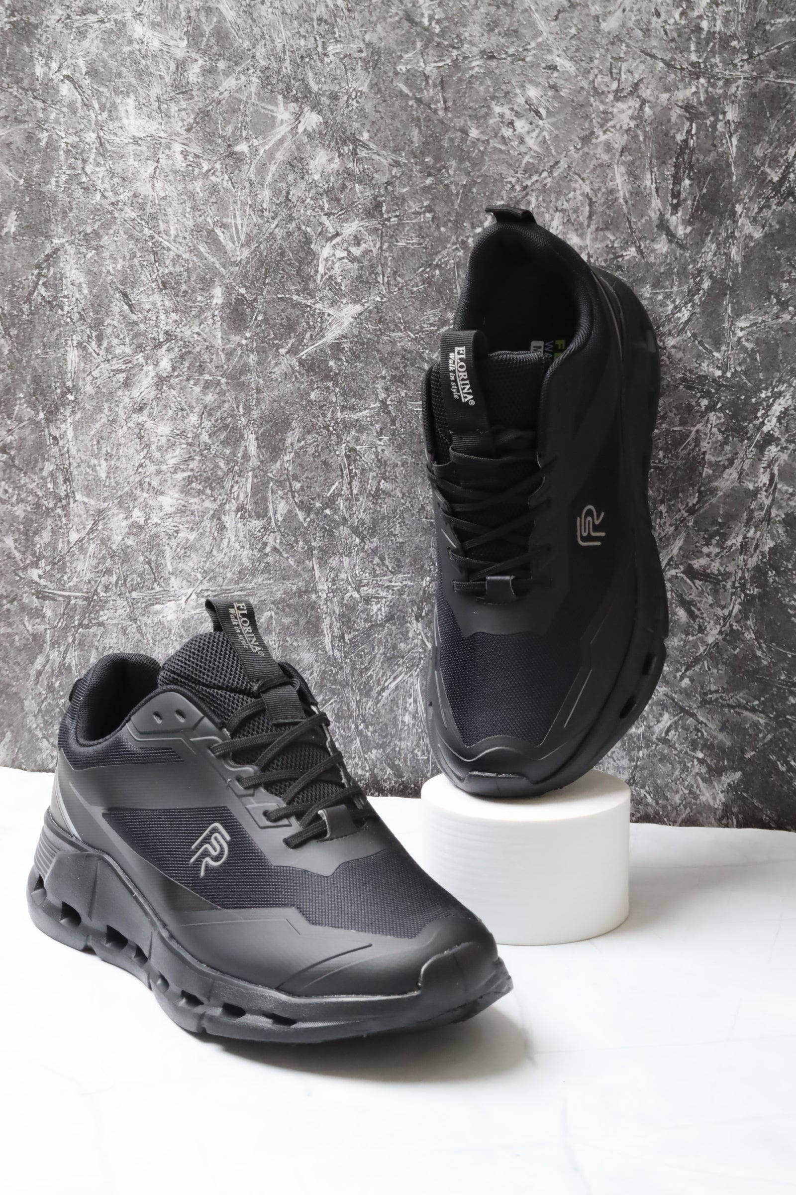 Sports shoes 158554