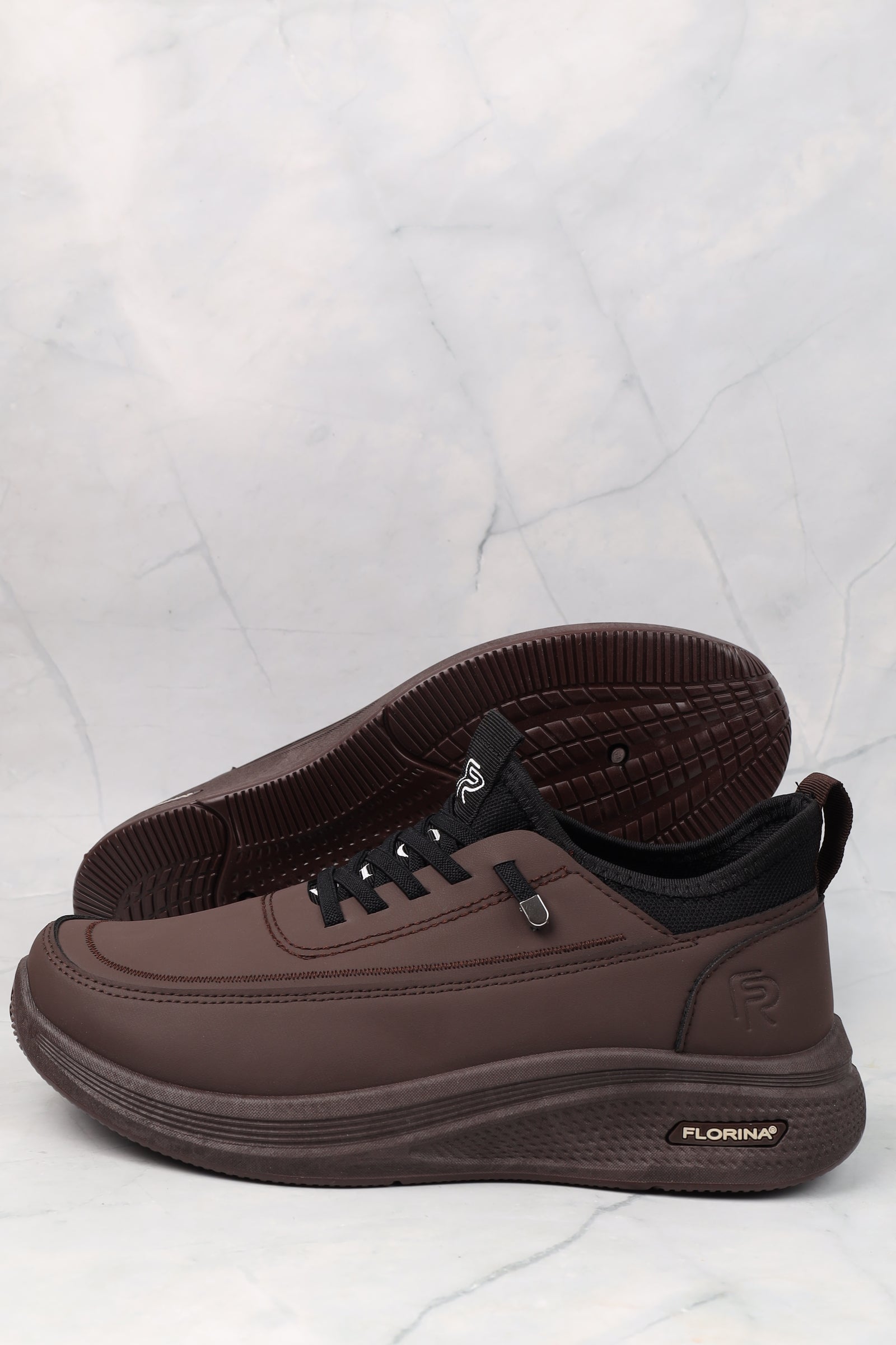 حذاء رياضي 23636