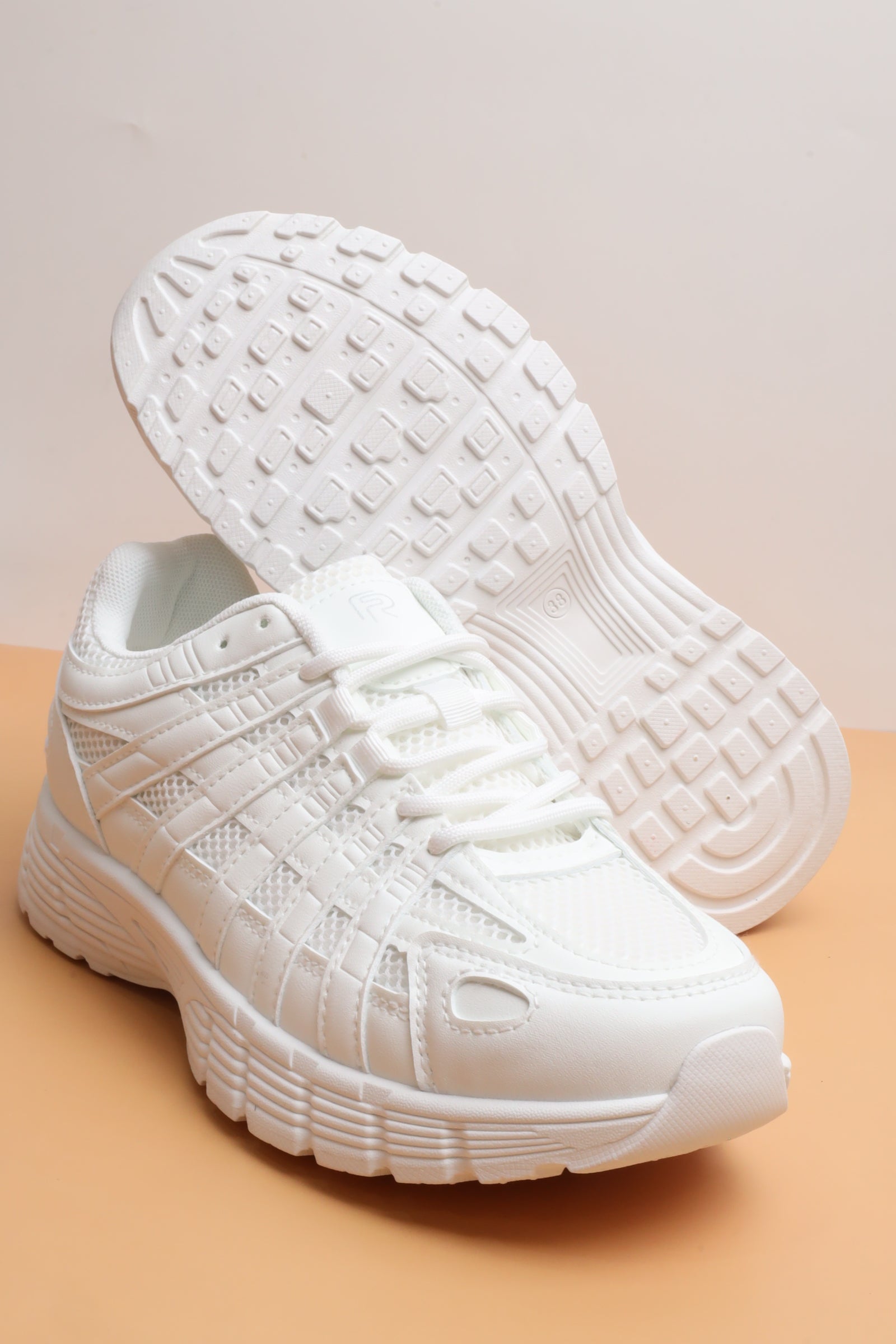 حذاء ولادي 38009