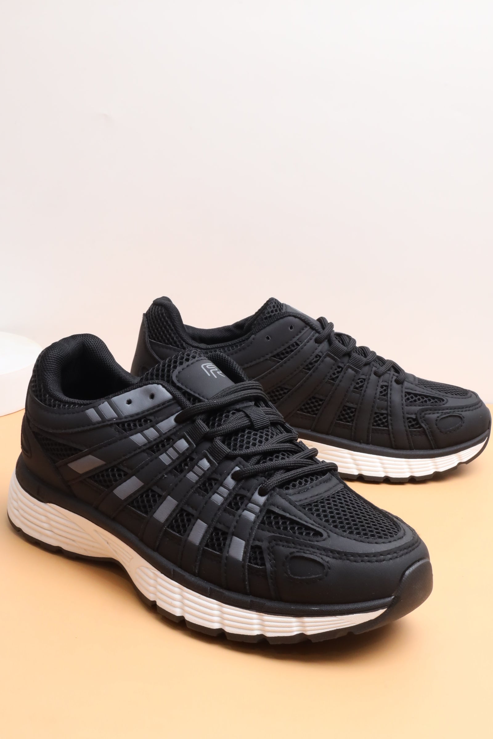 حذاء ولادي 38009