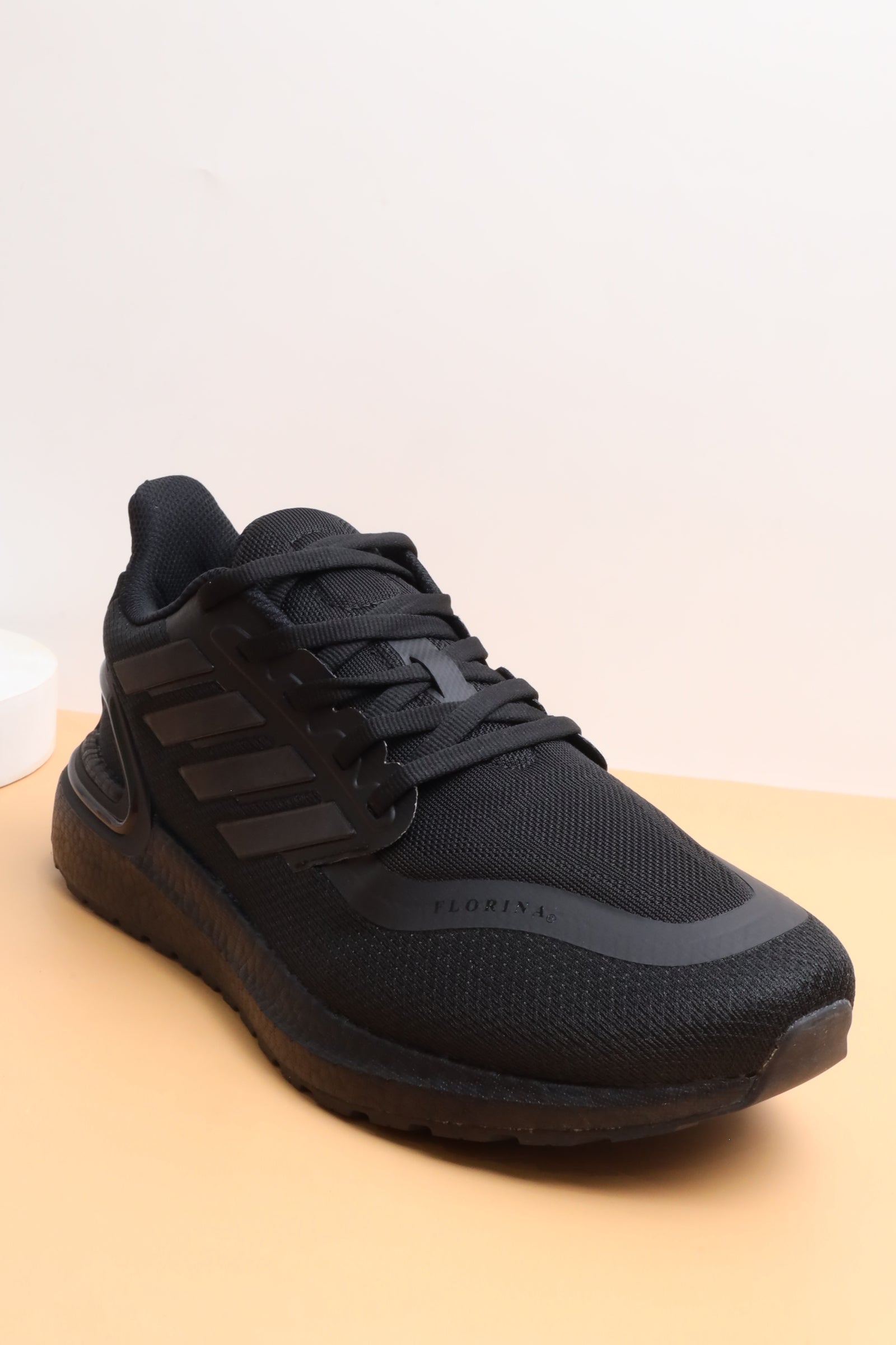 حذاء رياضي 158641