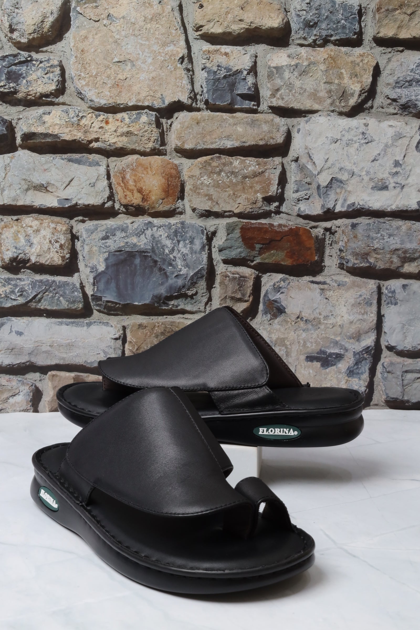 صندل رجالي 19703