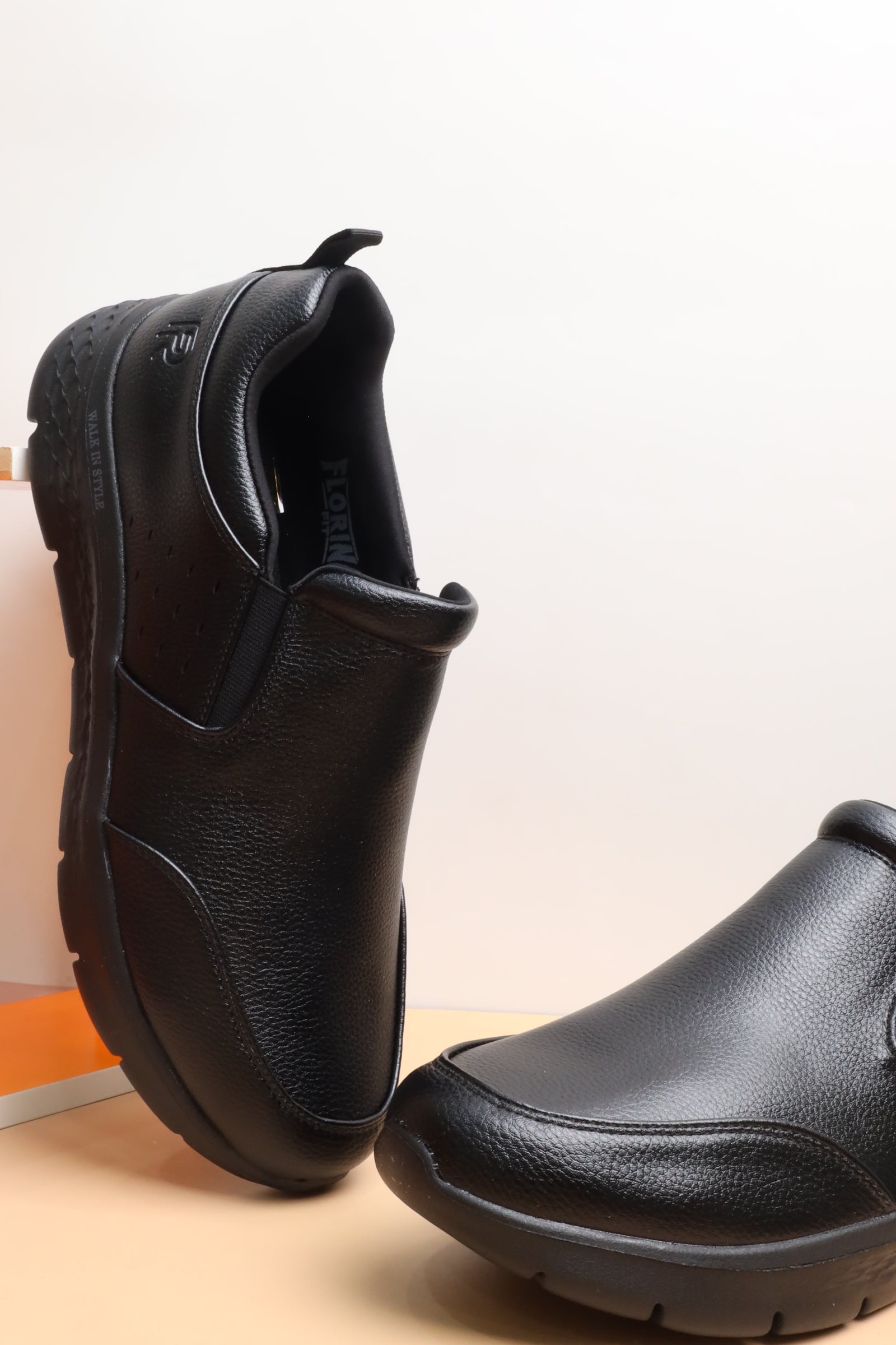 حذاء رياضي 158676