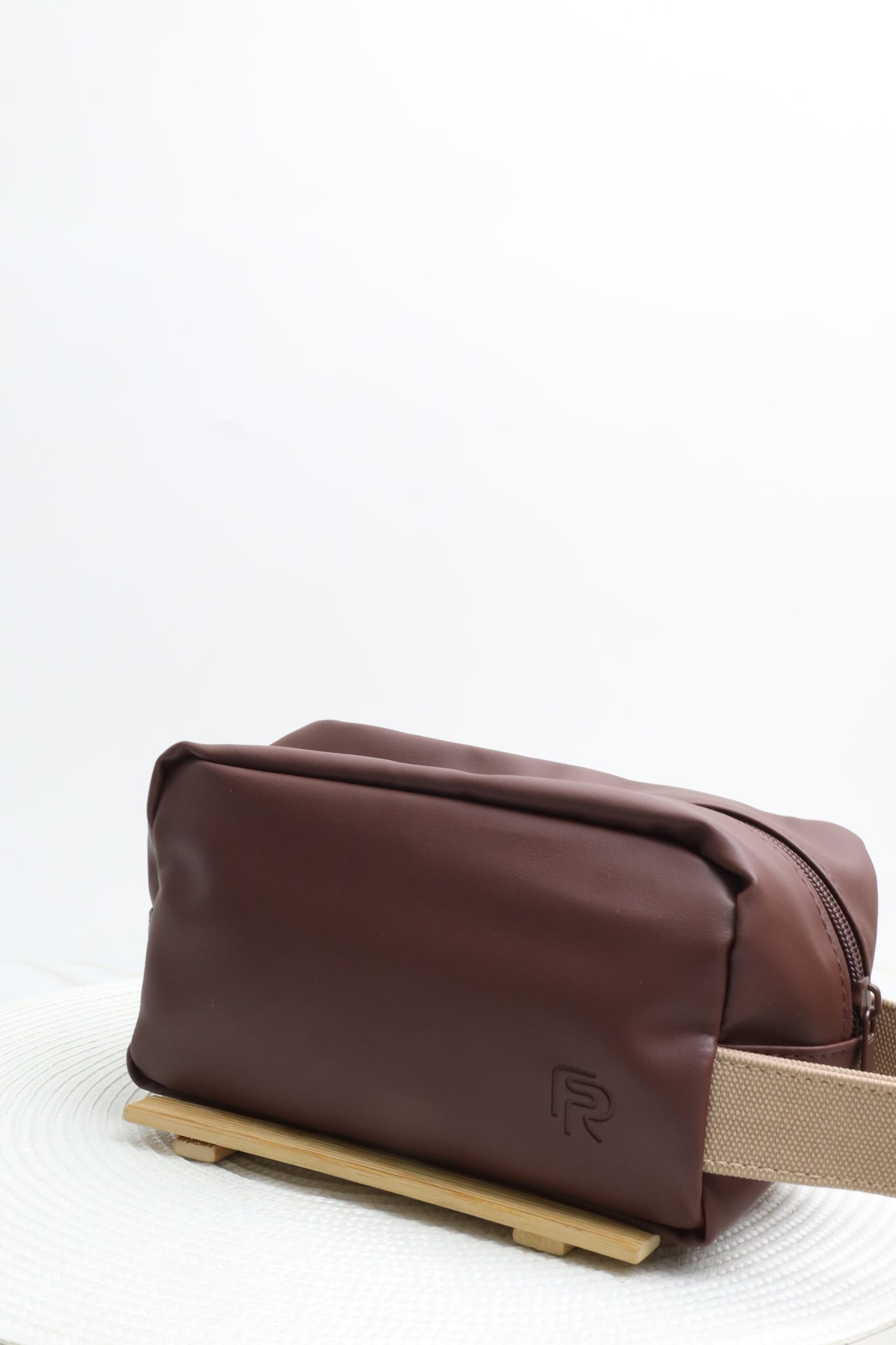 حقيبة رجالية 45057