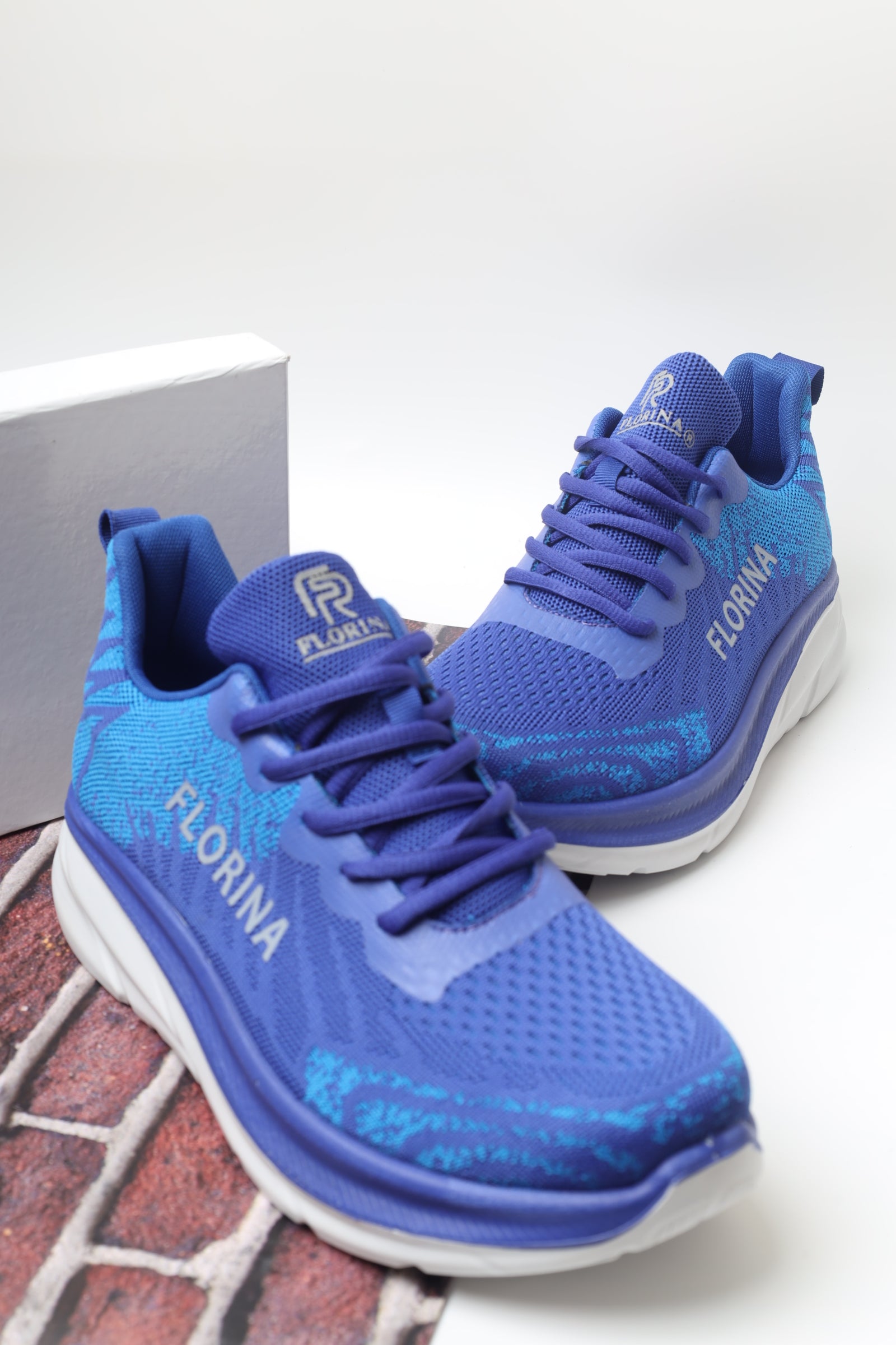 حذاء رياضي 23307