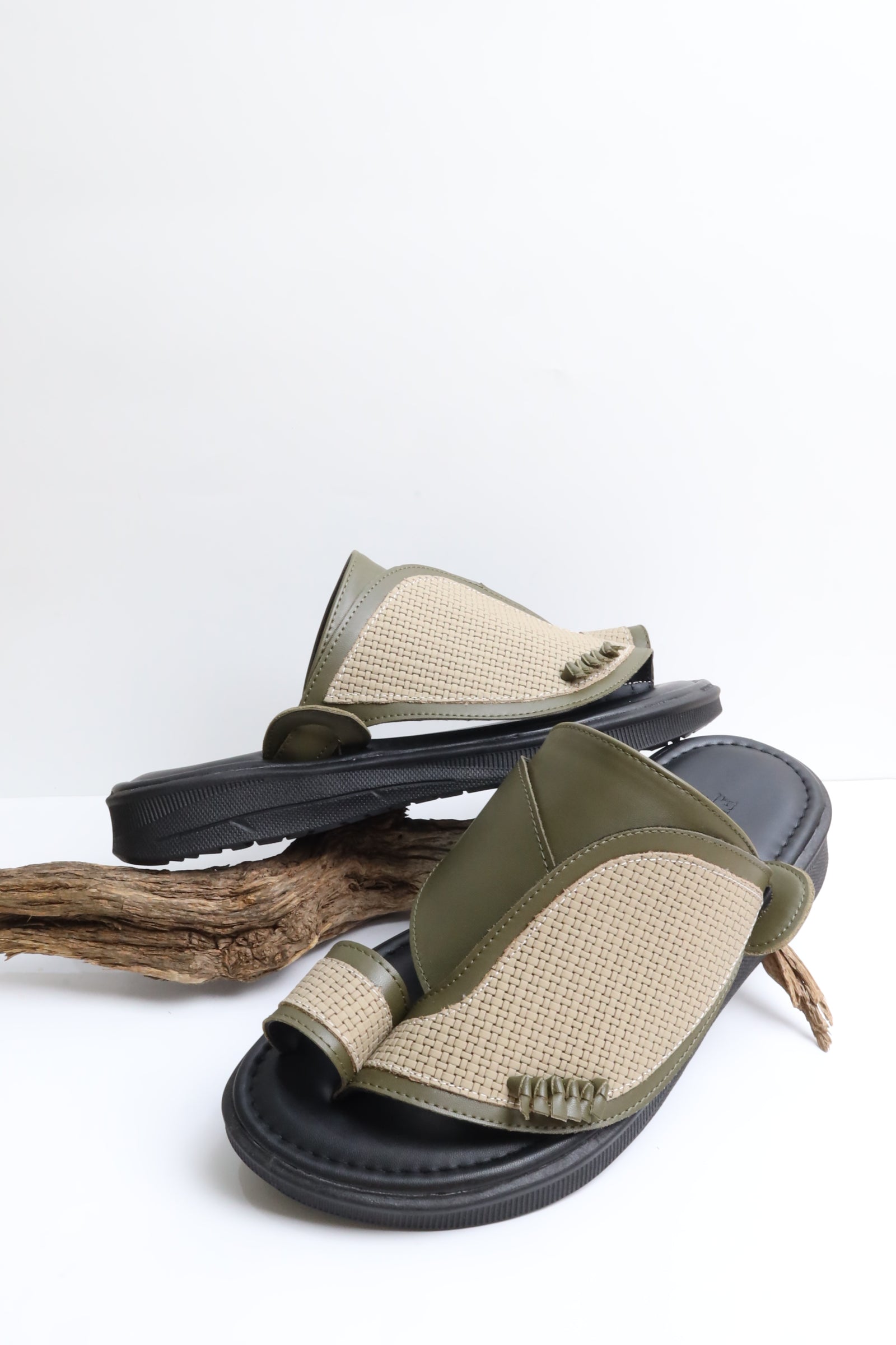 شرقي ايطالي 77001