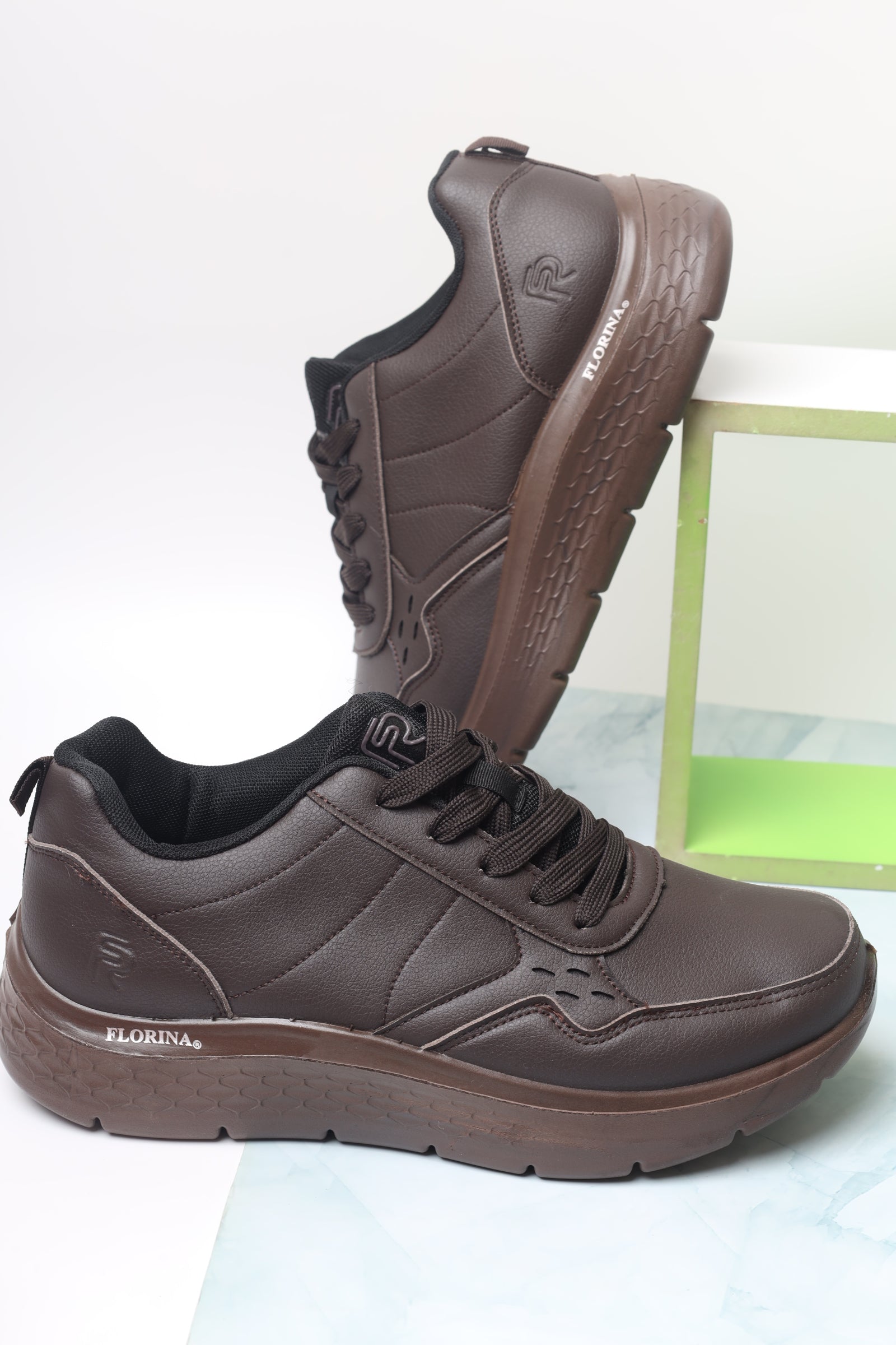 حذاء رياضي 23309