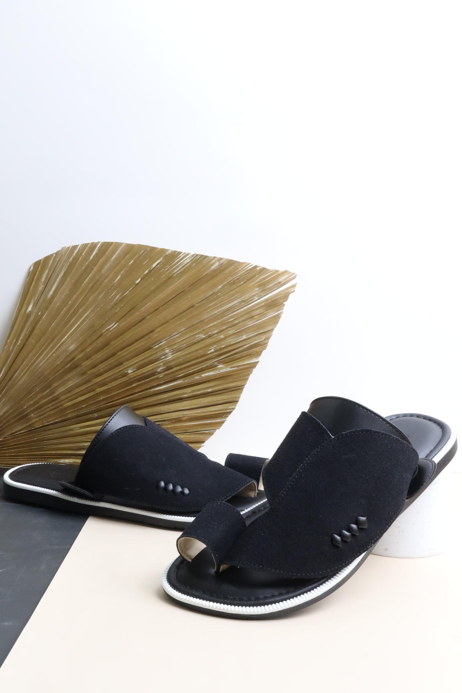 شرقي ايطالي 77009