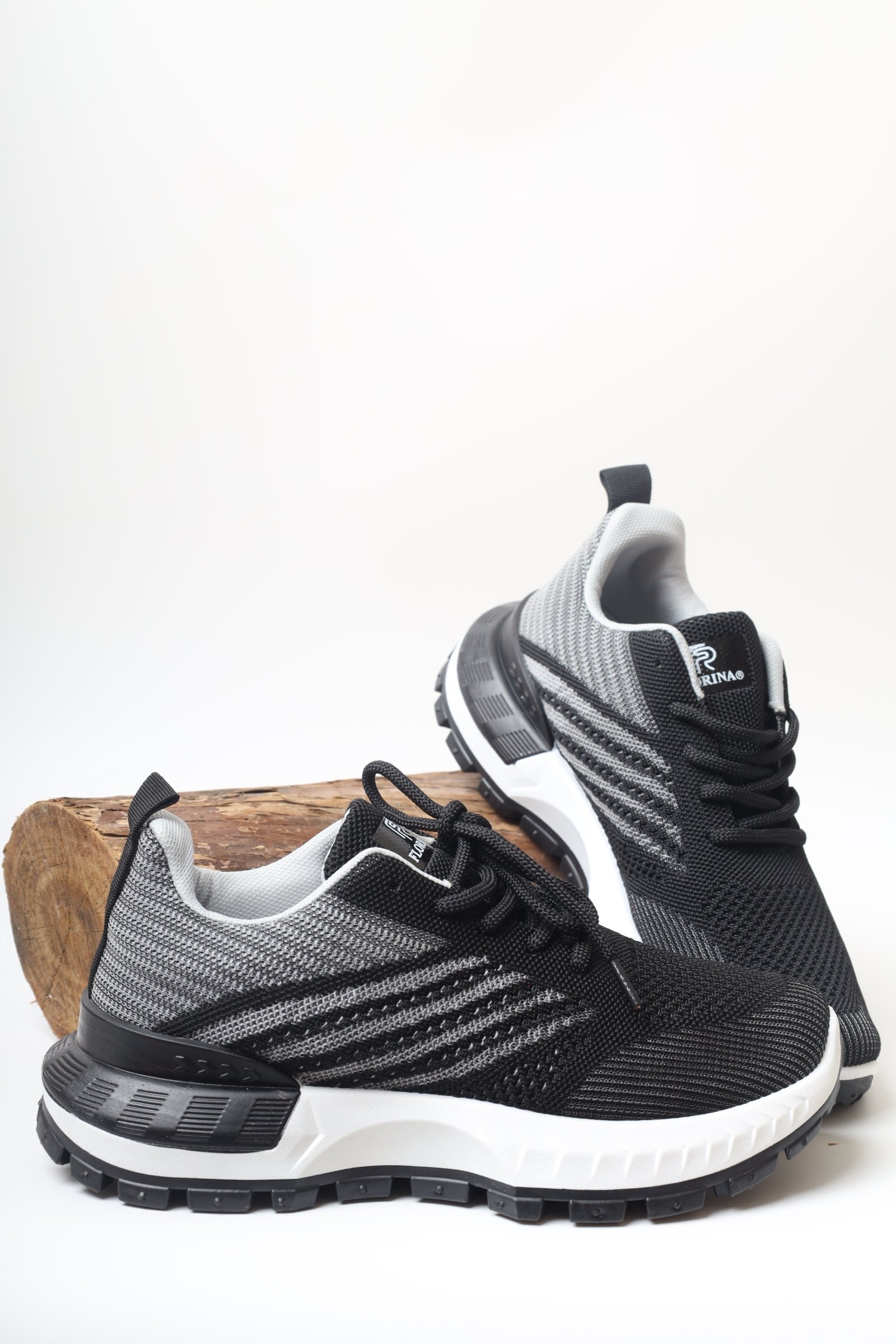 حذاء نسائي رياضي 11165