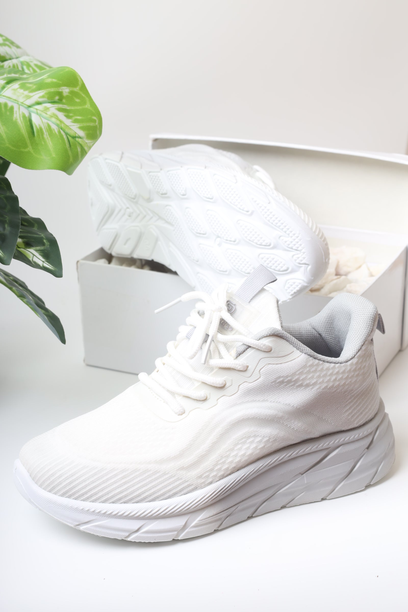 حذاء نسائي رياضي 11158