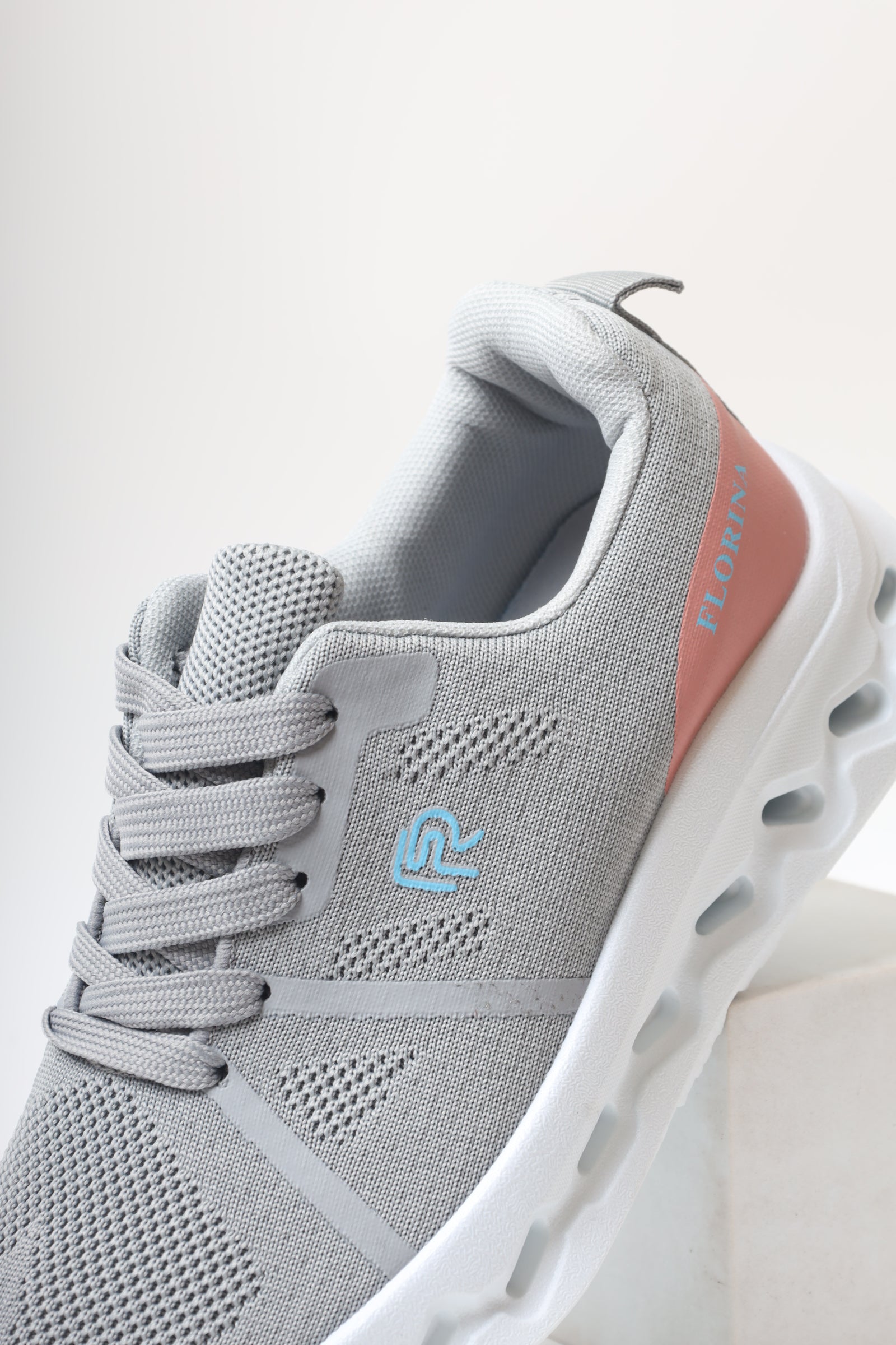 حذاء نسائي رياضي 11153