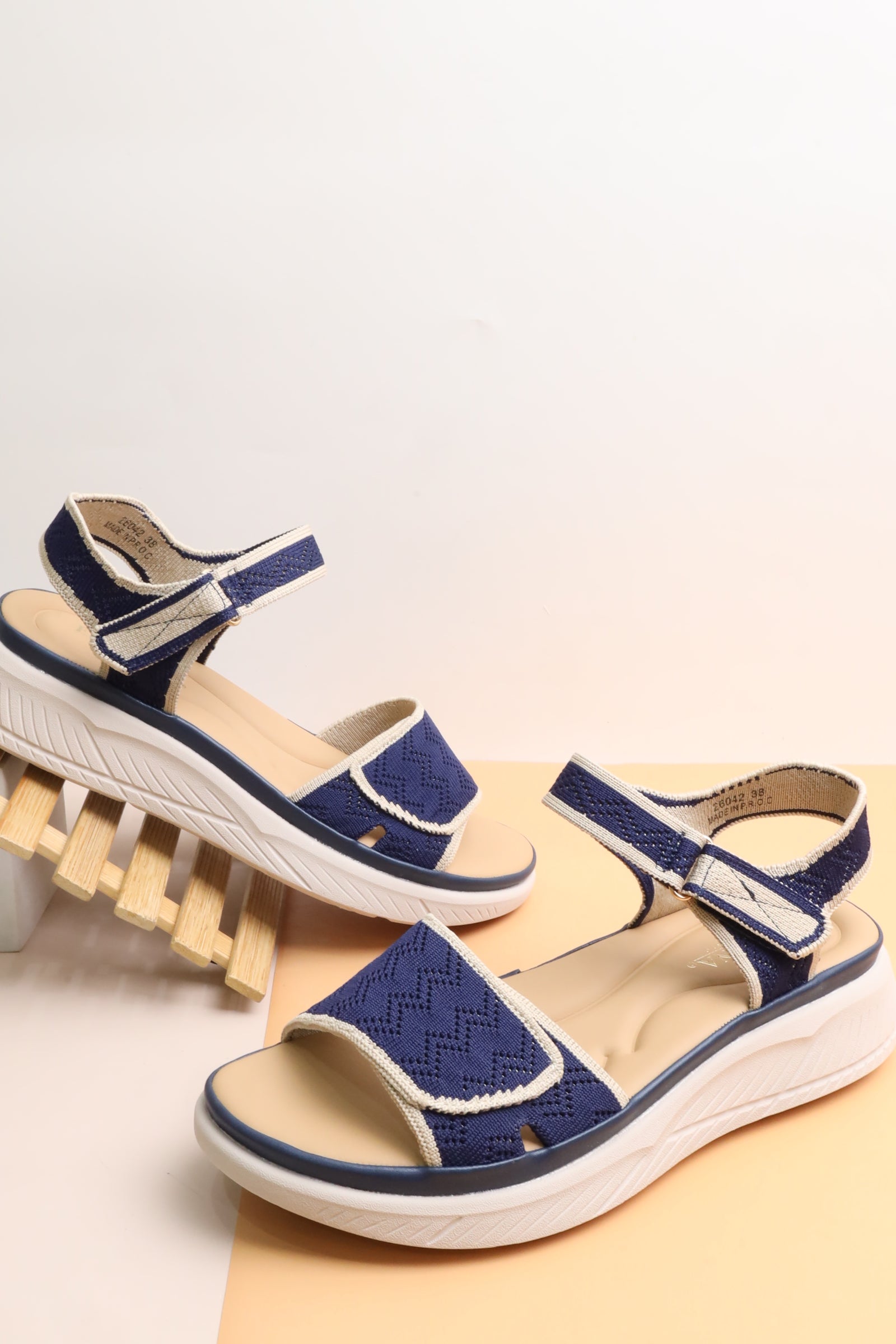 صندل نسائي 26042