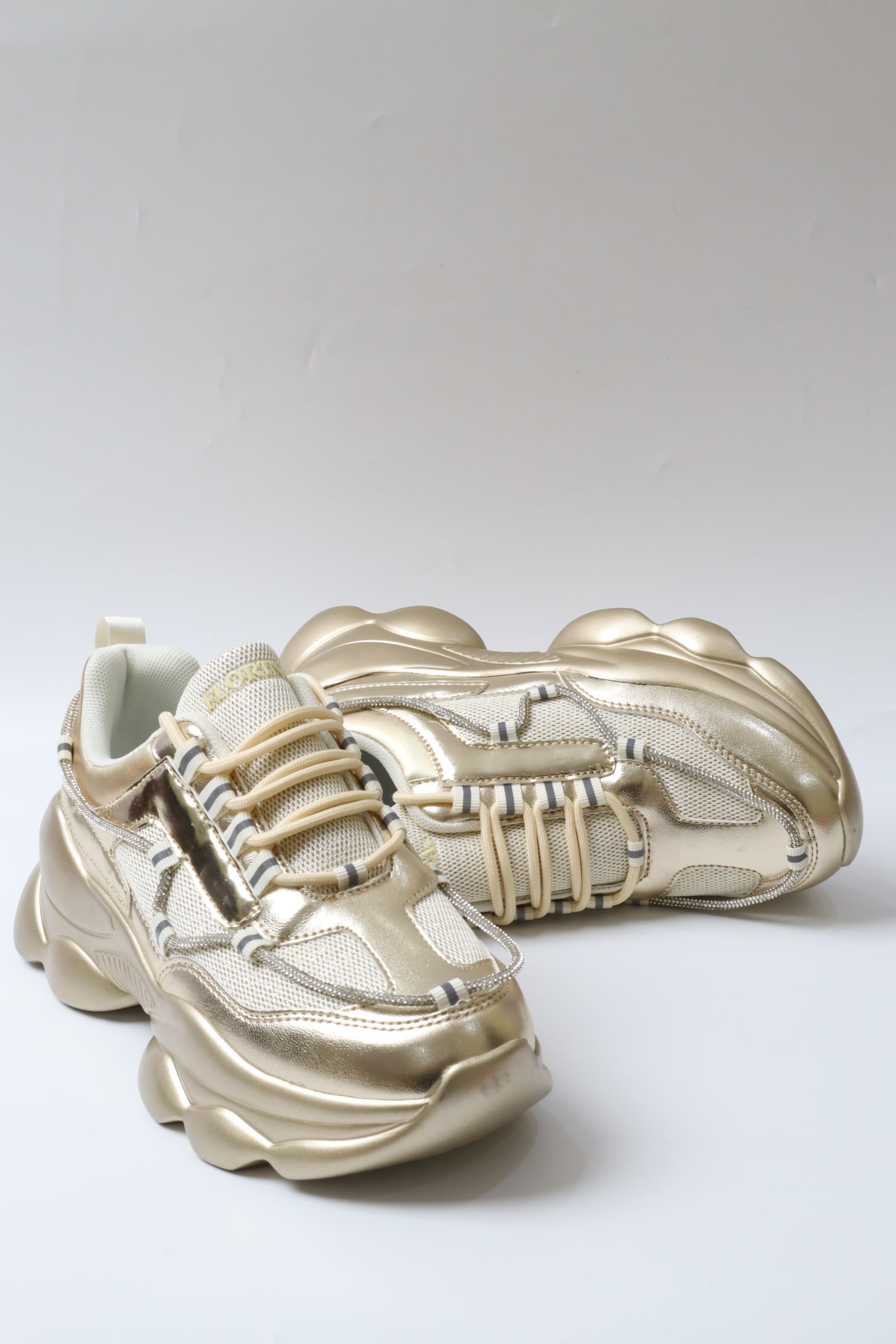 Women's shoes 125007