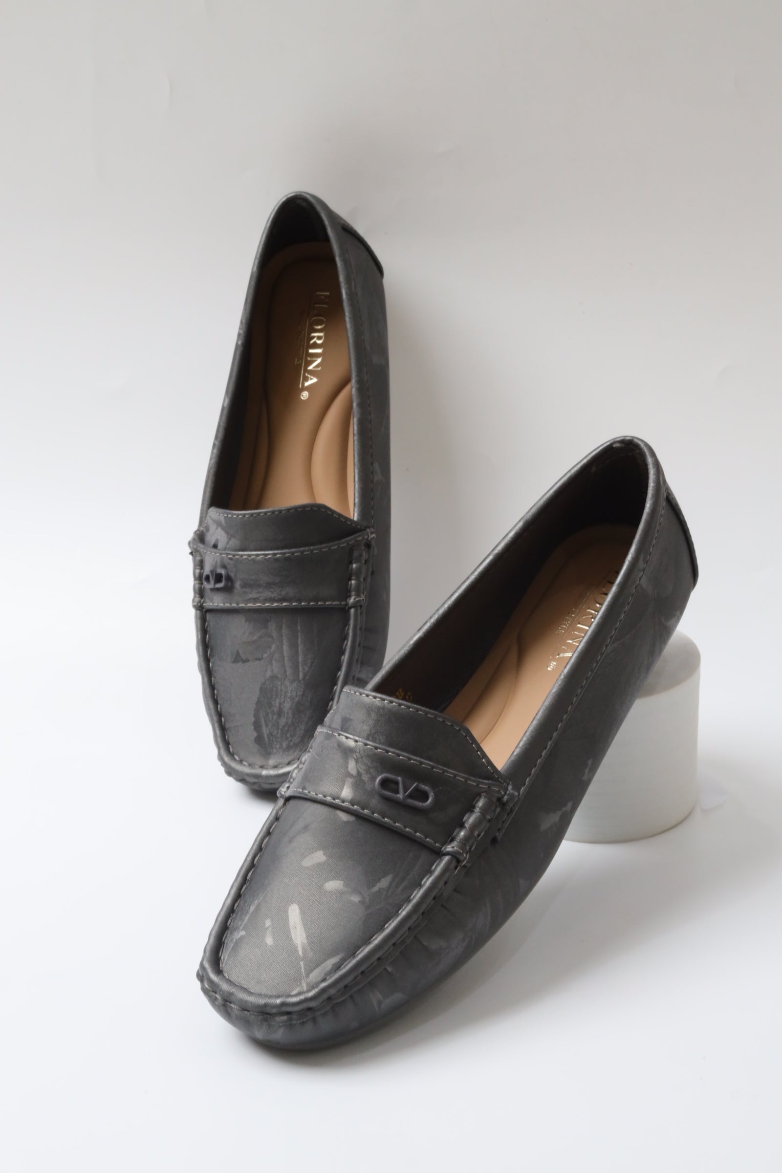 Women's shoes 41202