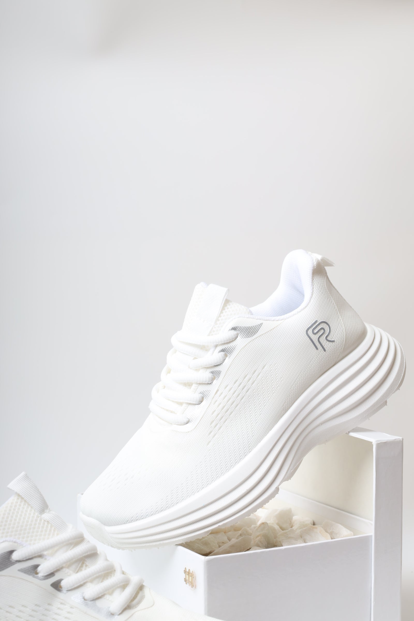 حذاء نسائي رياضي 11167