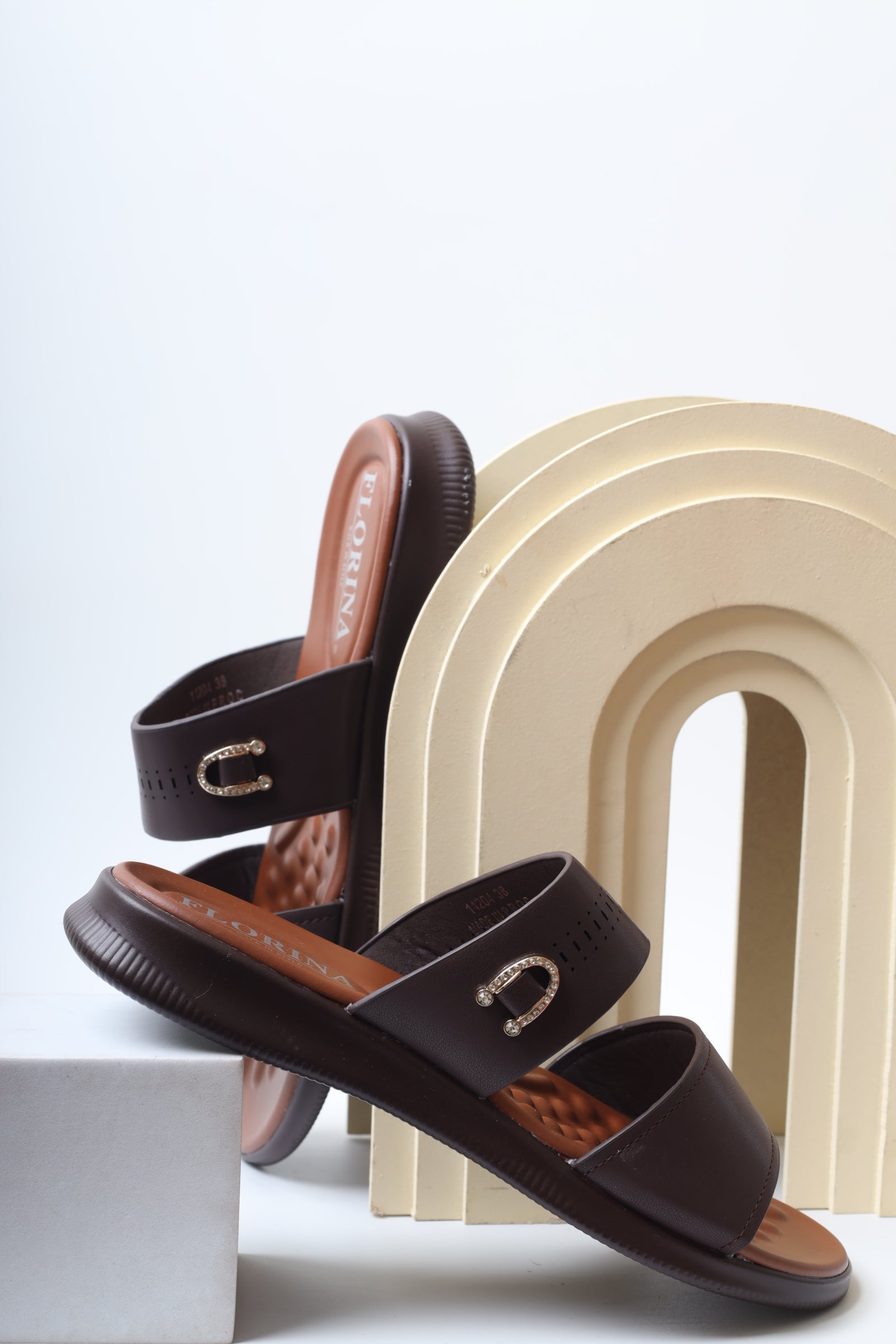 صندل نسائي 11204