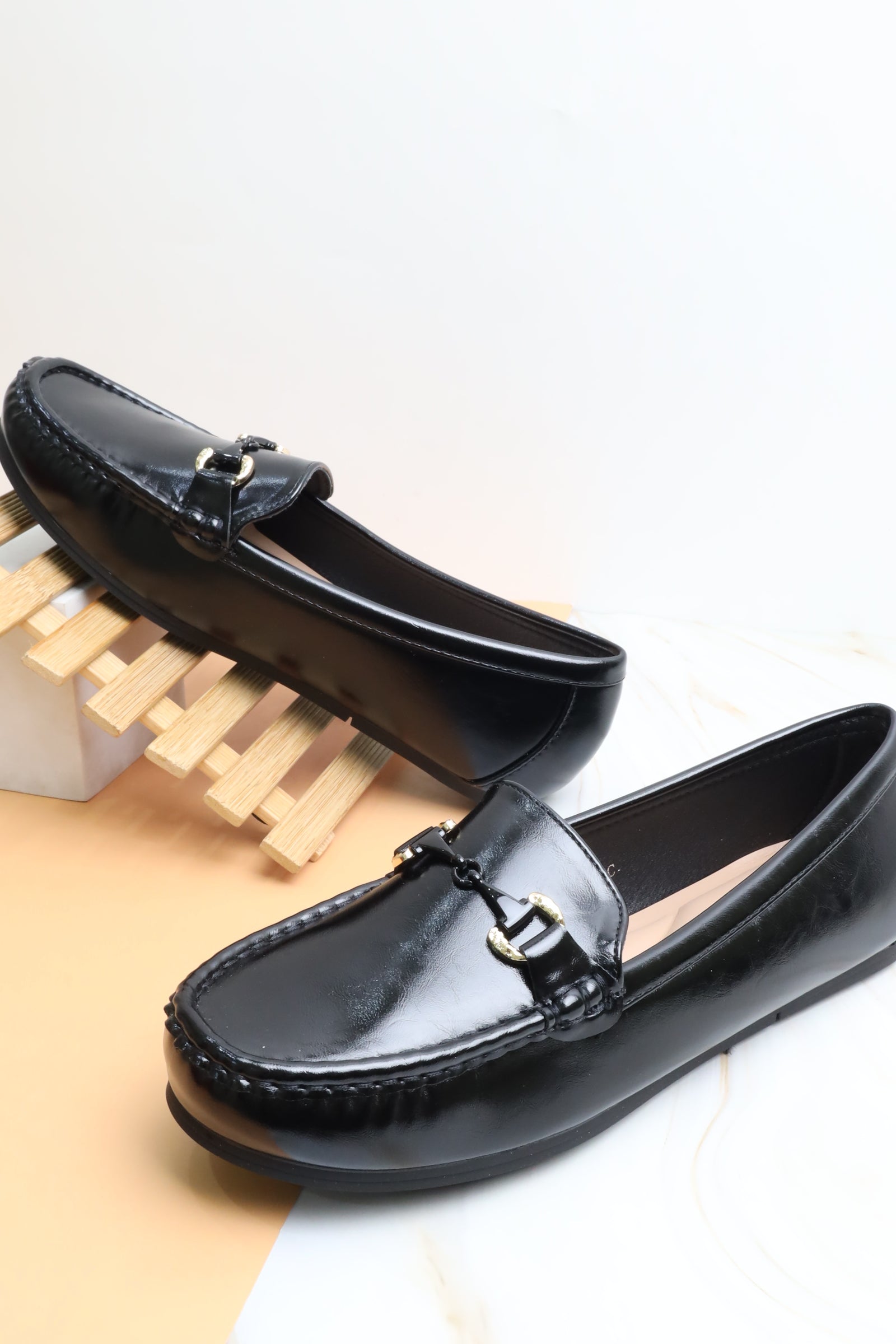 حذاء نسائي 26018