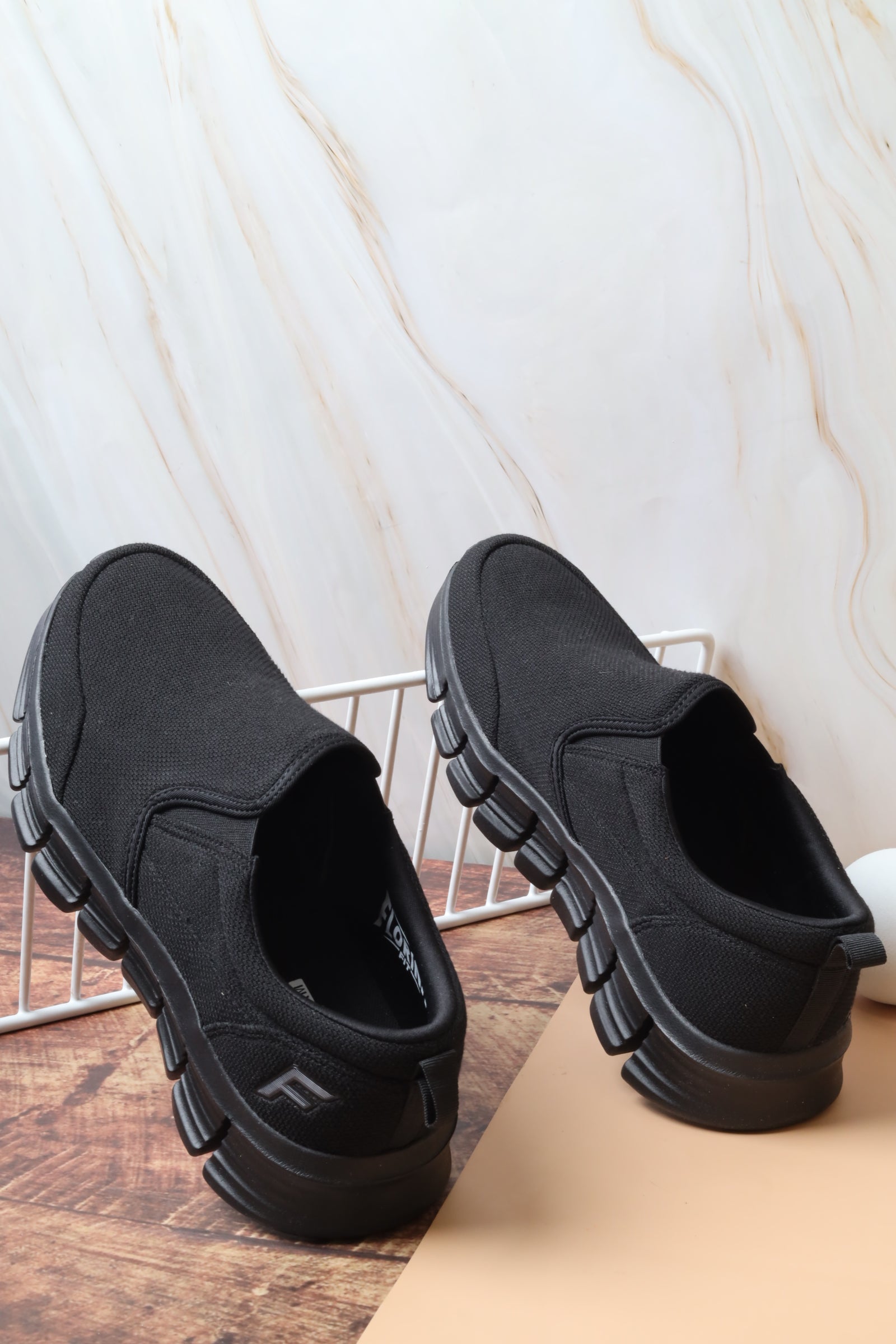 حذاء رياضي 158327