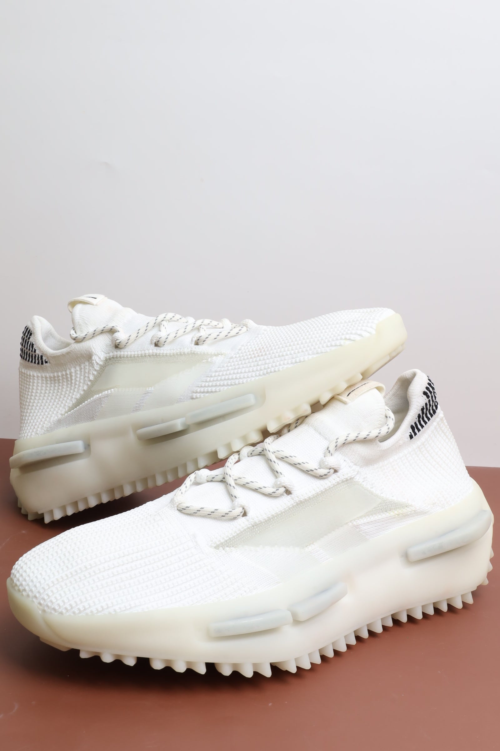 حذاء رياضي 65537