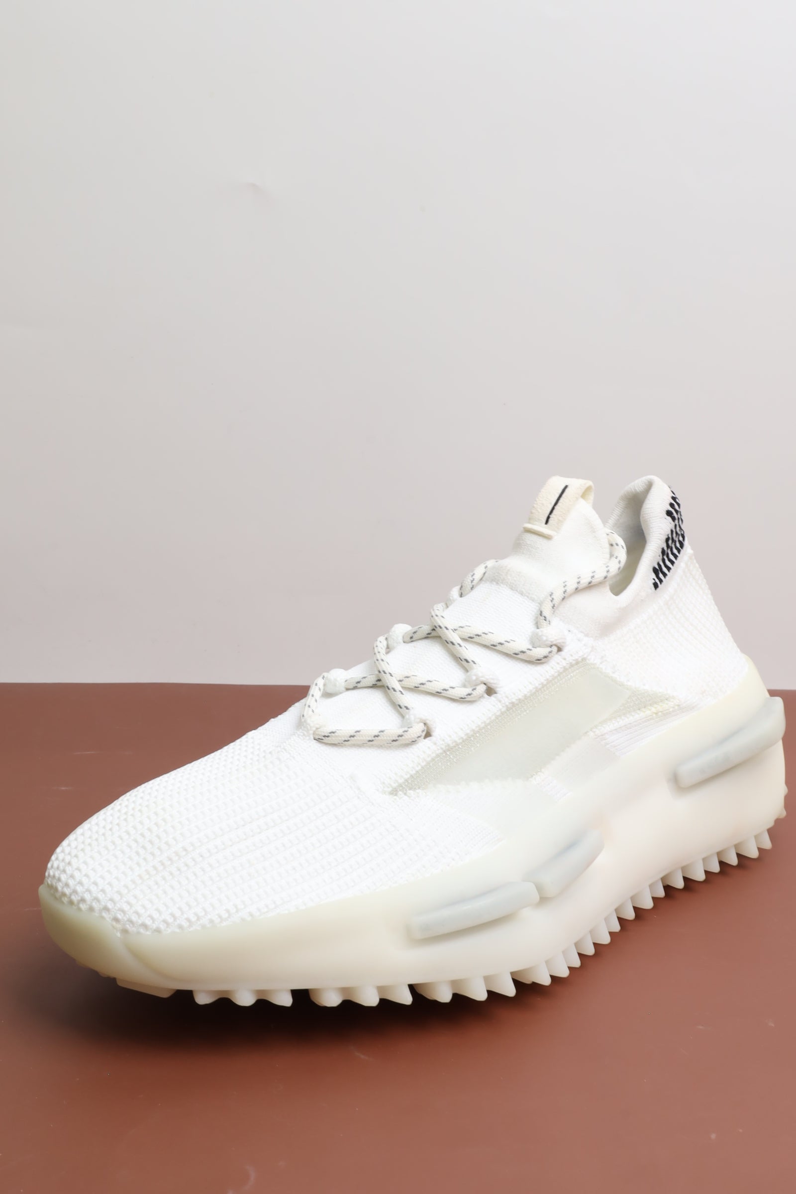 حذاء رياضي 65537