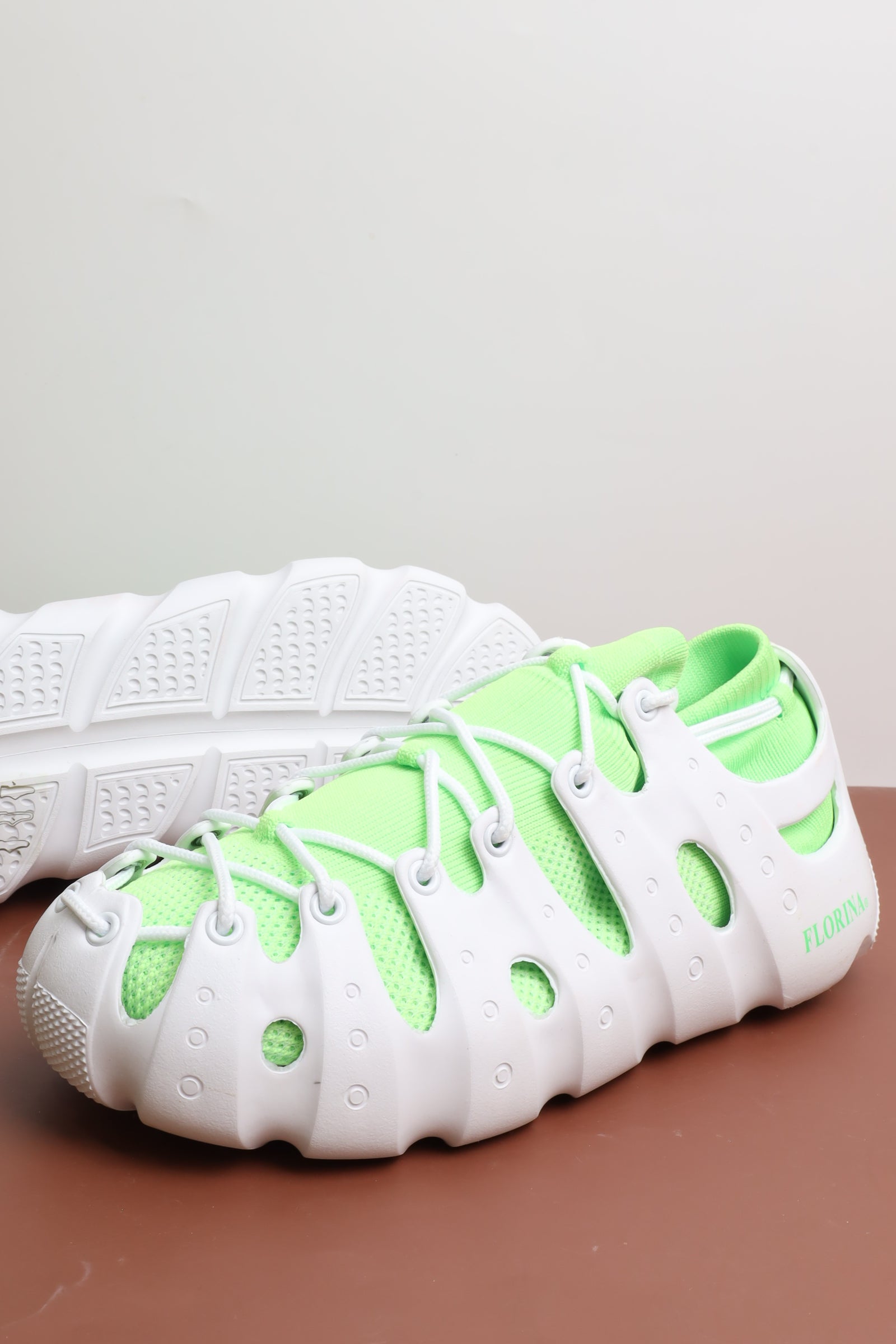 حذاء رياضي 65538