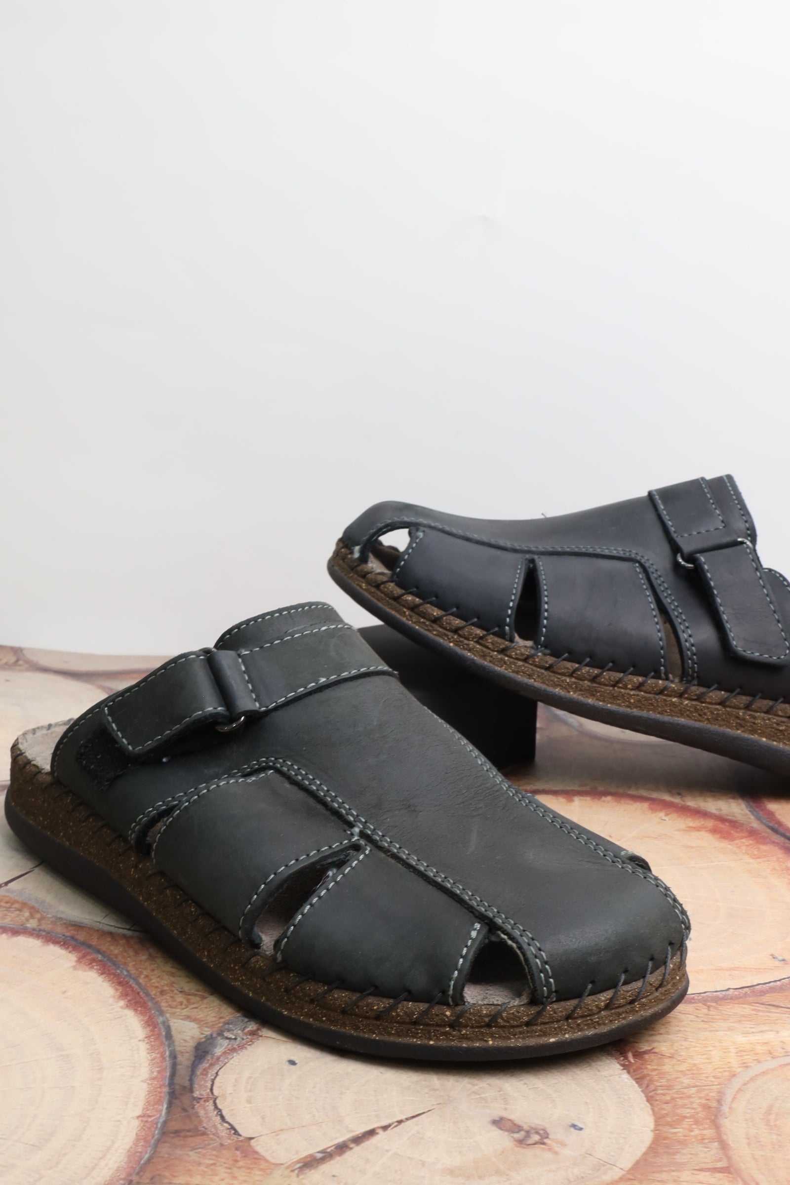 صندل رجالي 138005