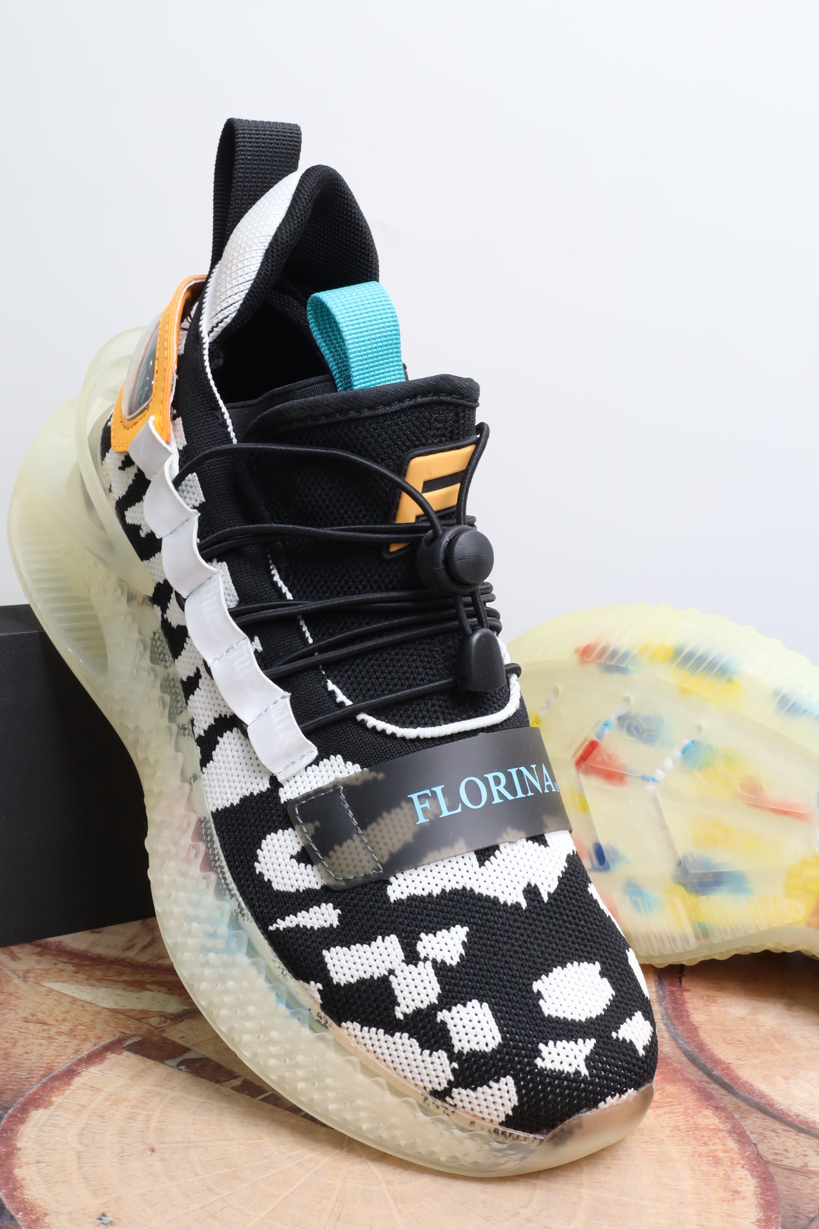 65527 حذاء رياضي