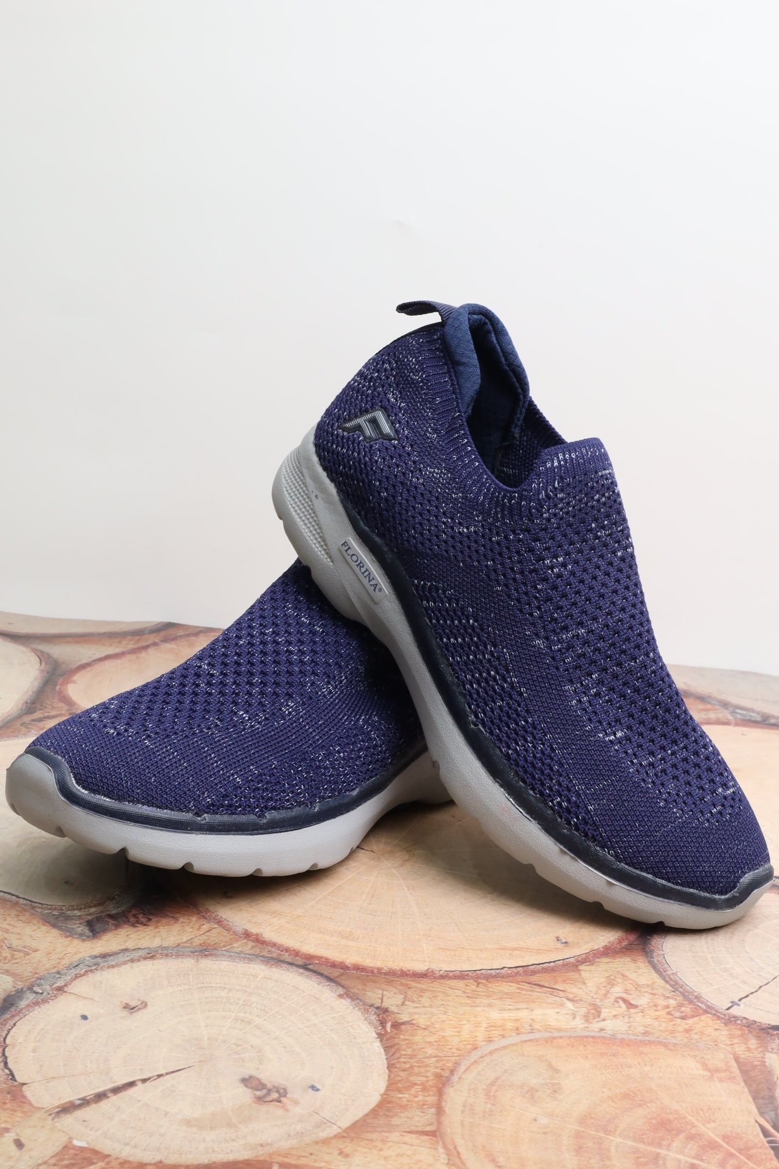 حذاء نسائي رياضي 123015