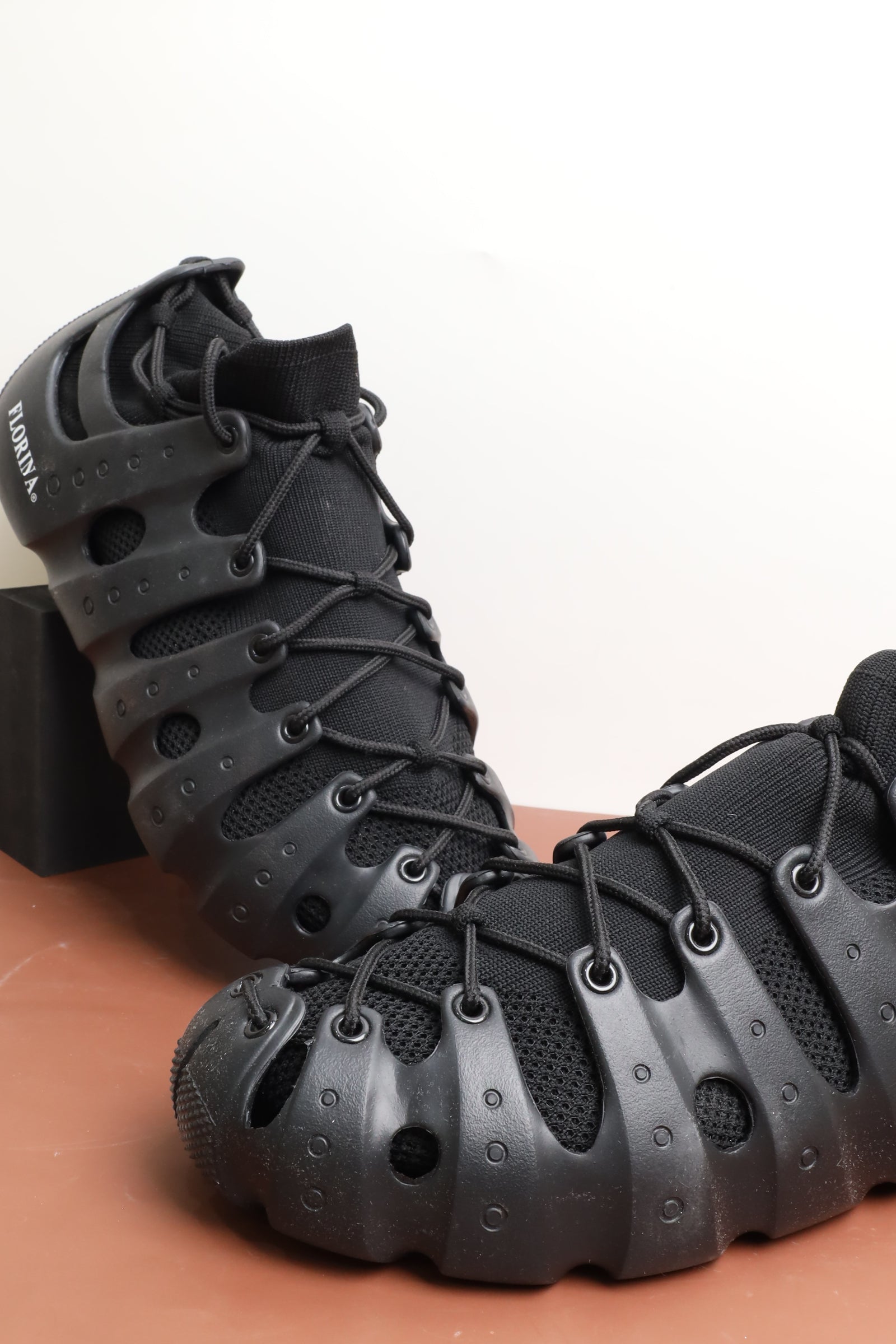 حذاء رياضي 65538