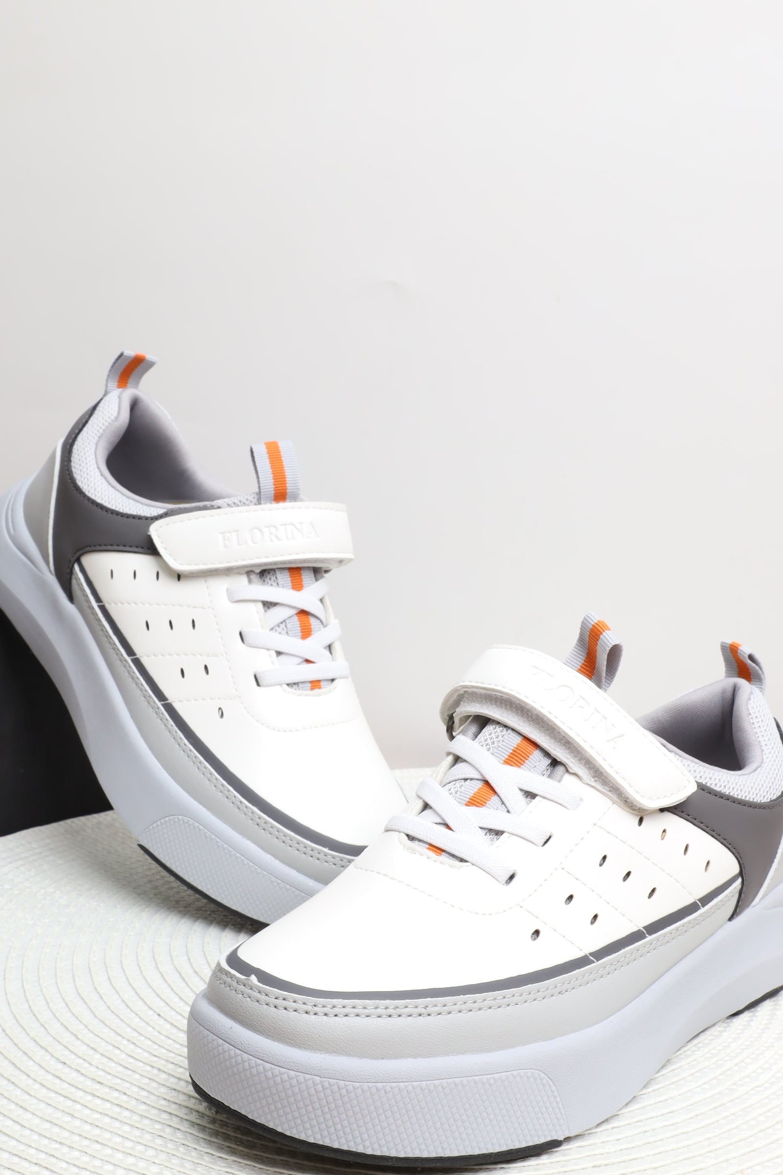 حذاء أطفالي 38118