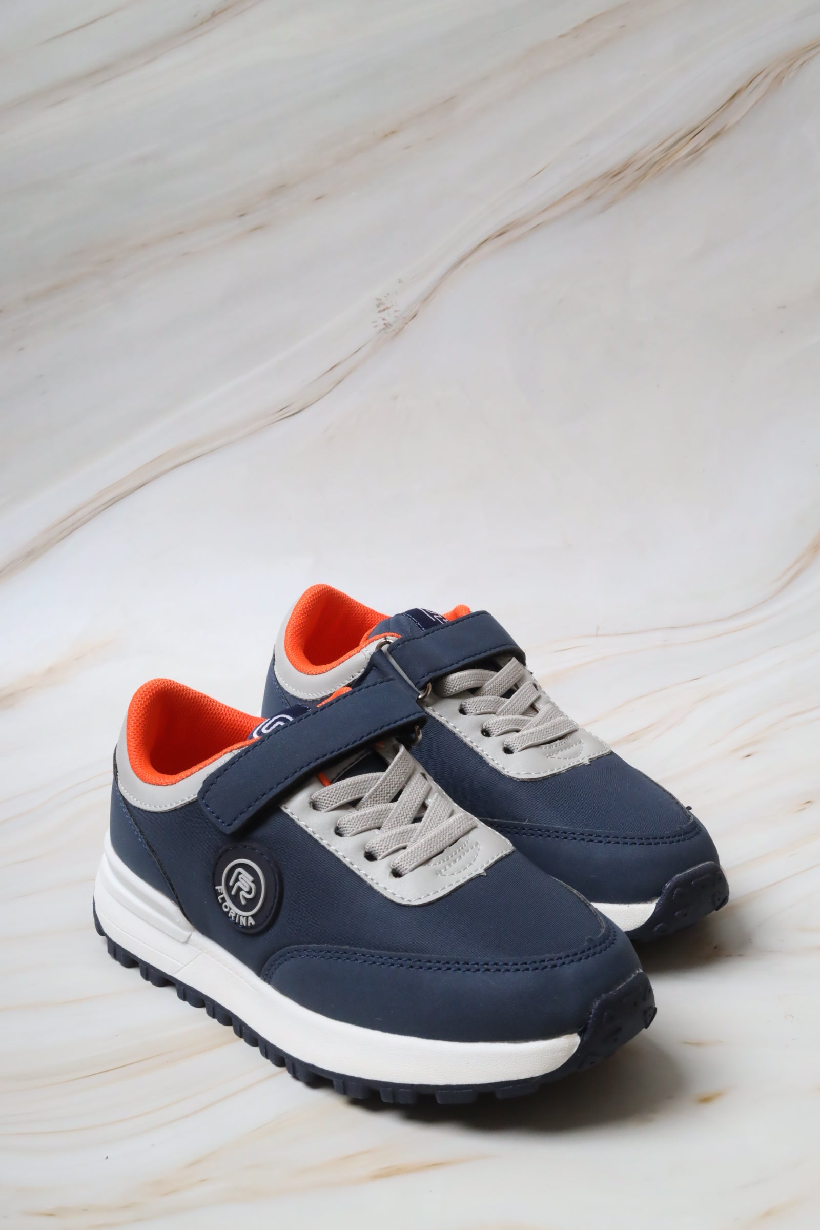Children's sports shoes 41003