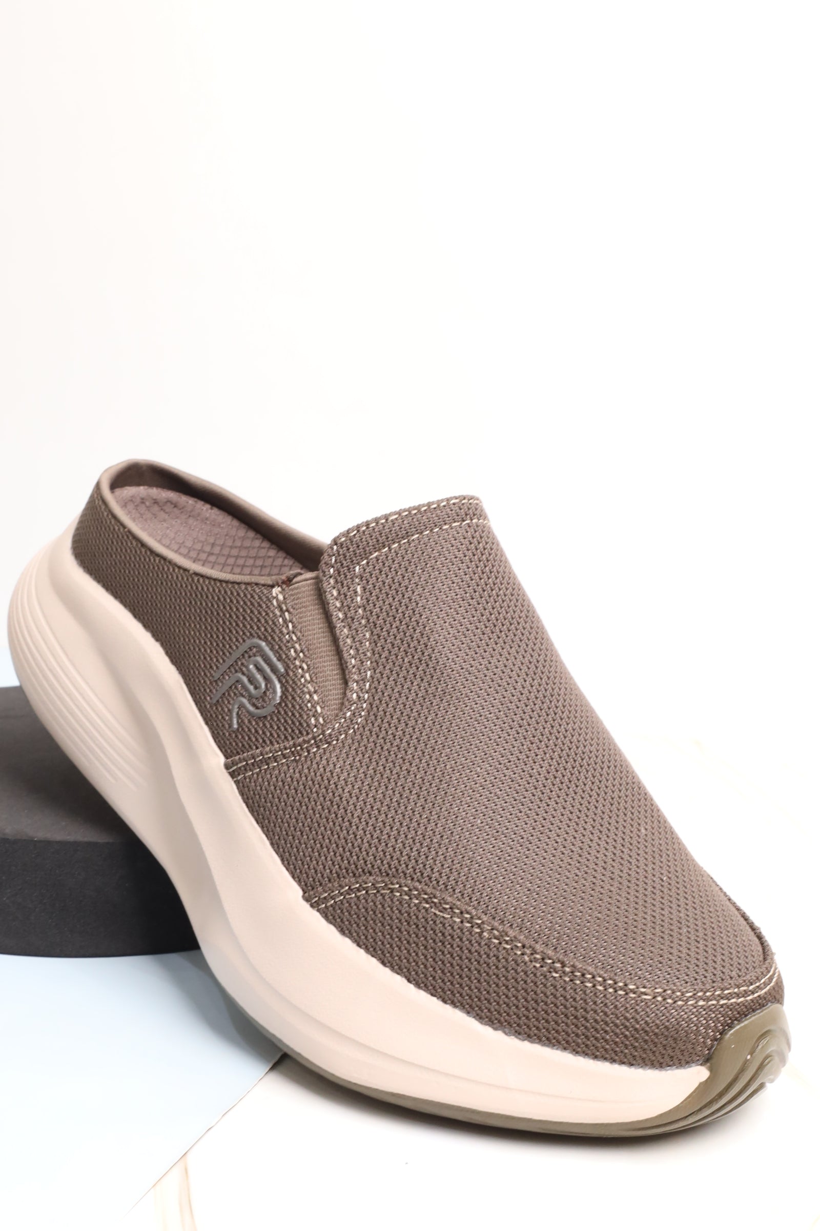 حذاء سابو نسائي 126005