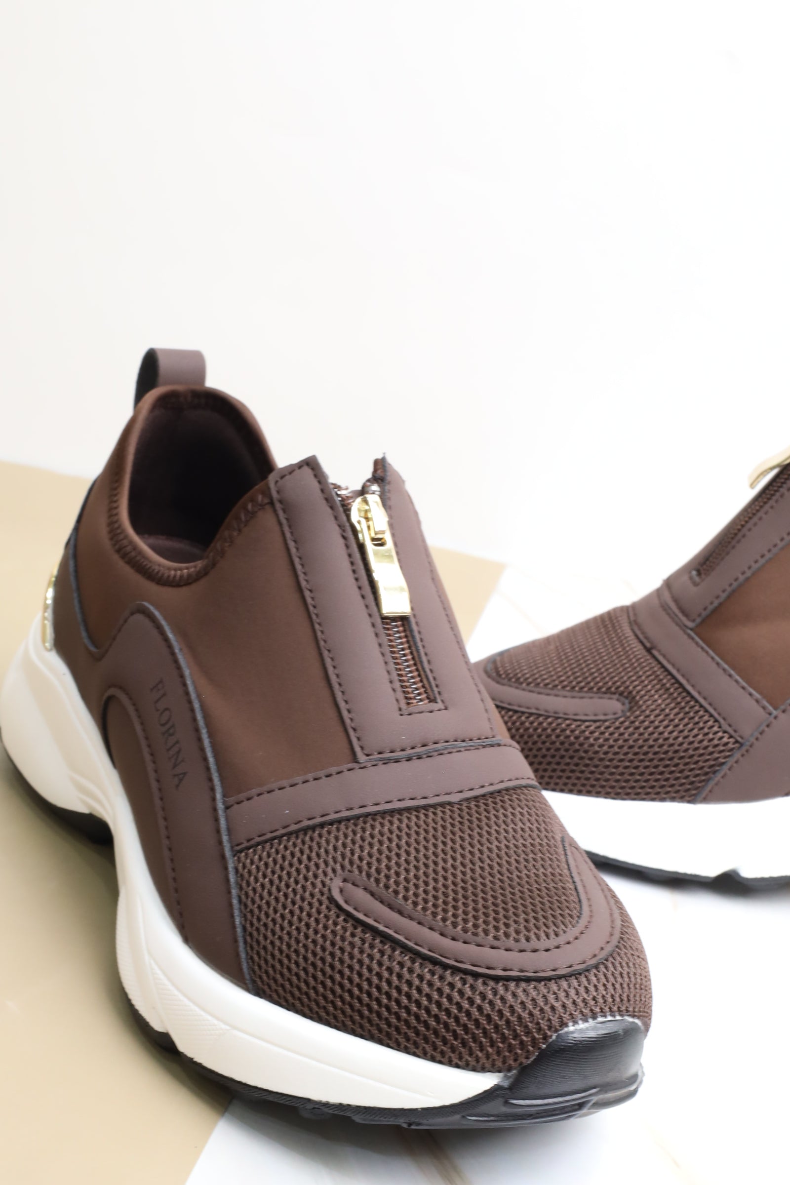 حذاء نسائي رياضي 126513