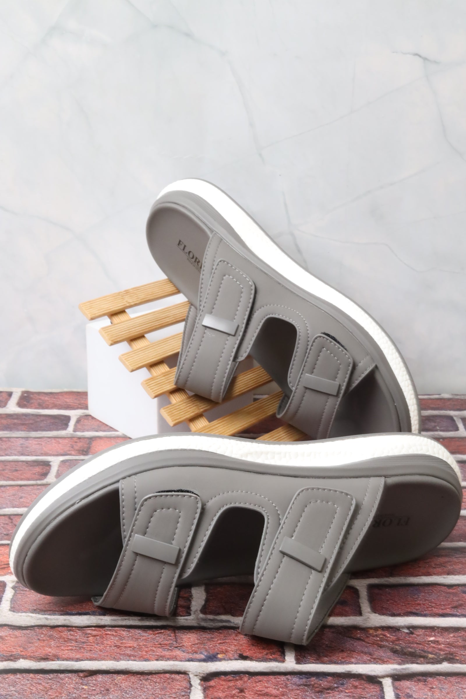 Men's Sandal 47503