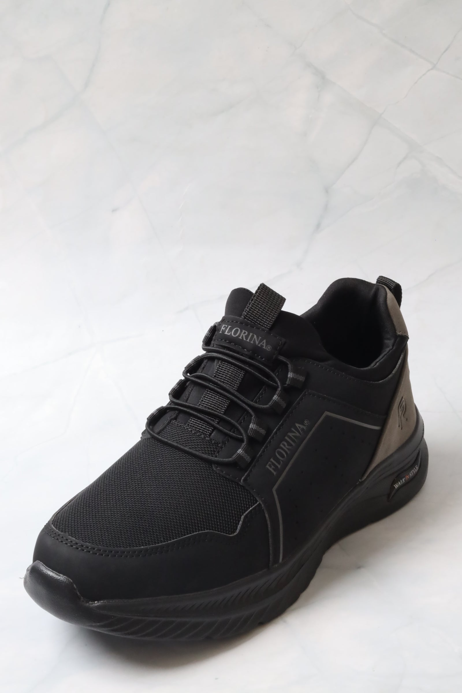 حذاء رياضي 156001