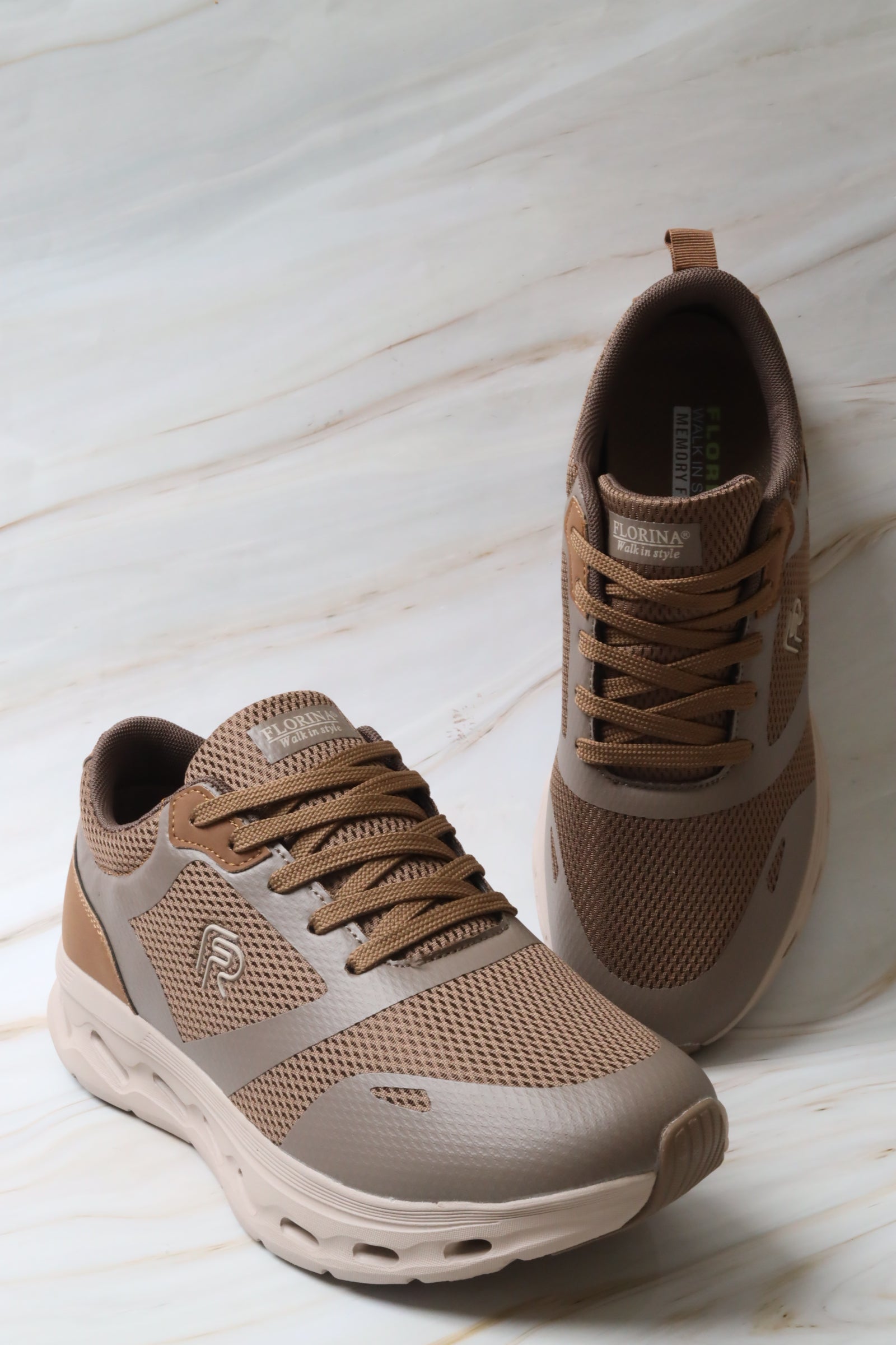 Sneakers 158571