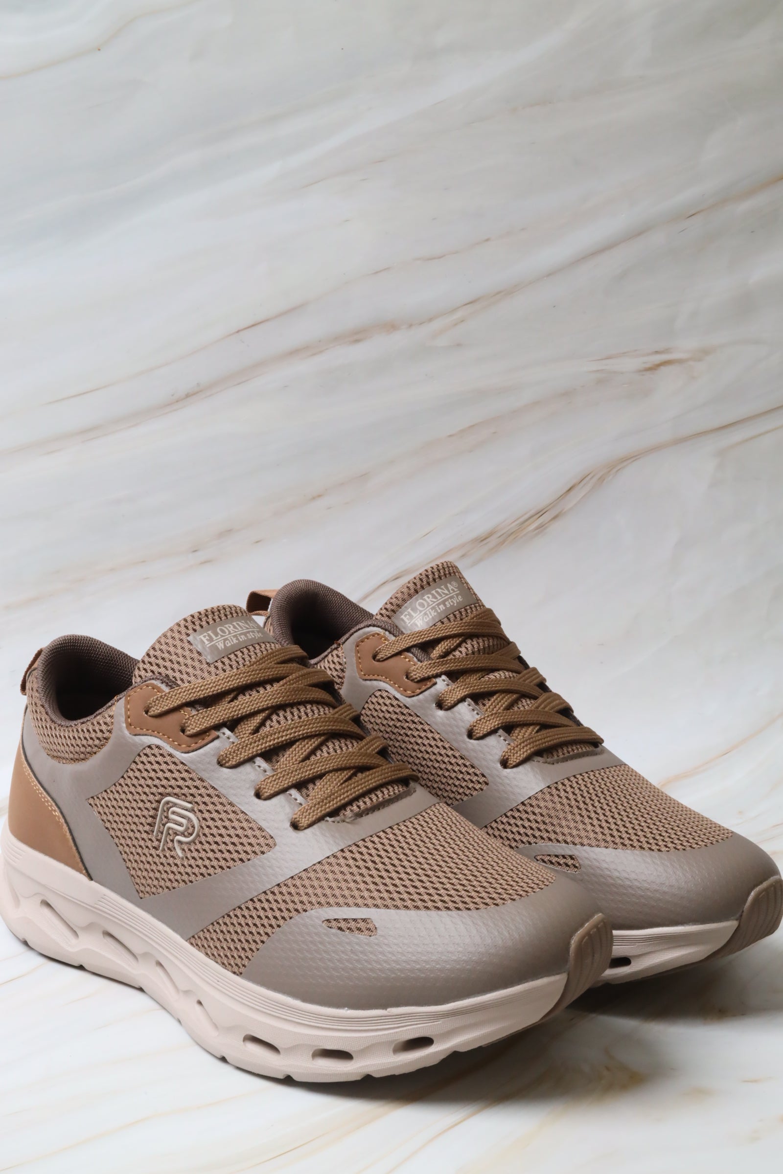 Sneakers 158571