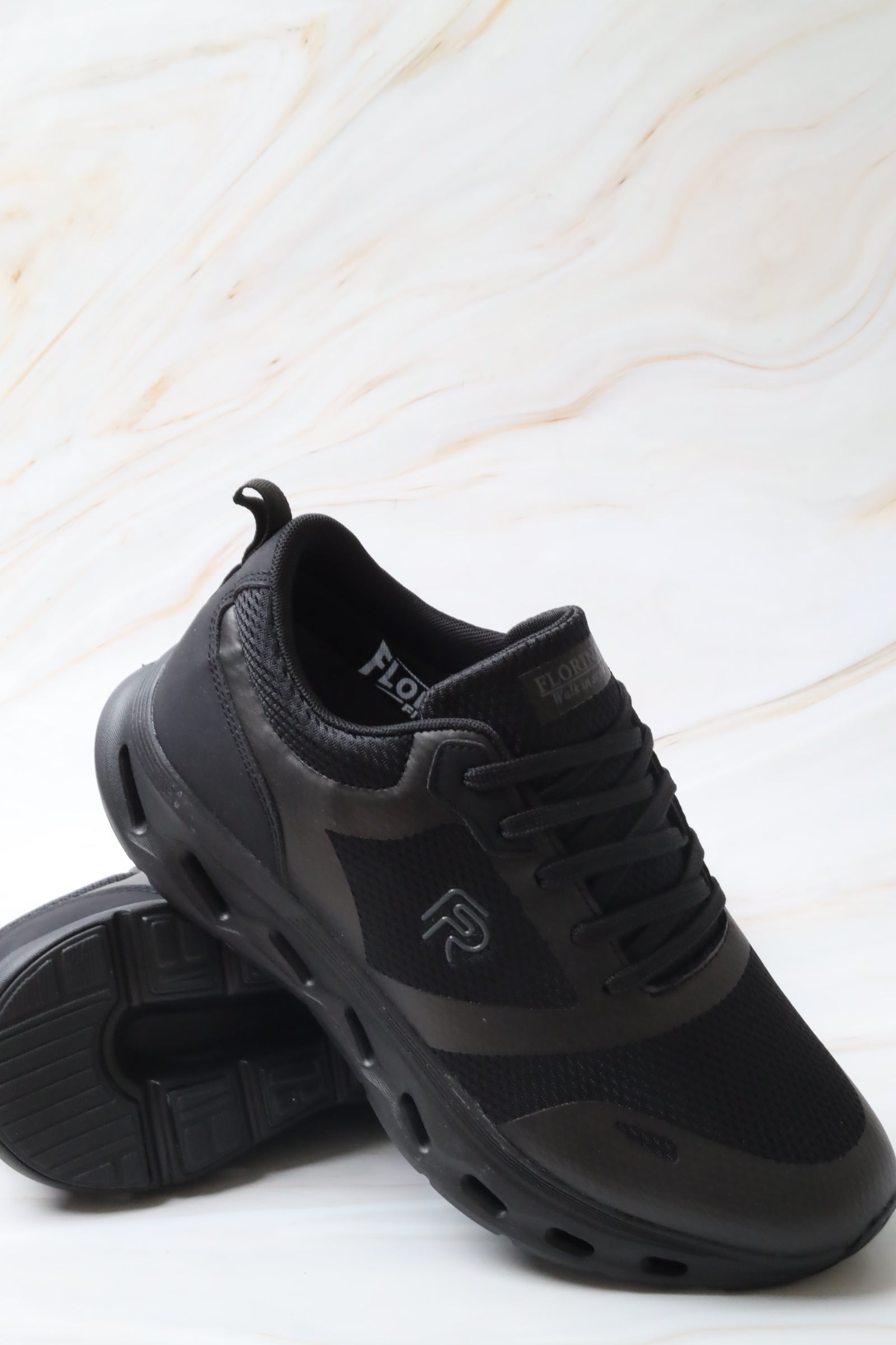 Sneakers 158571