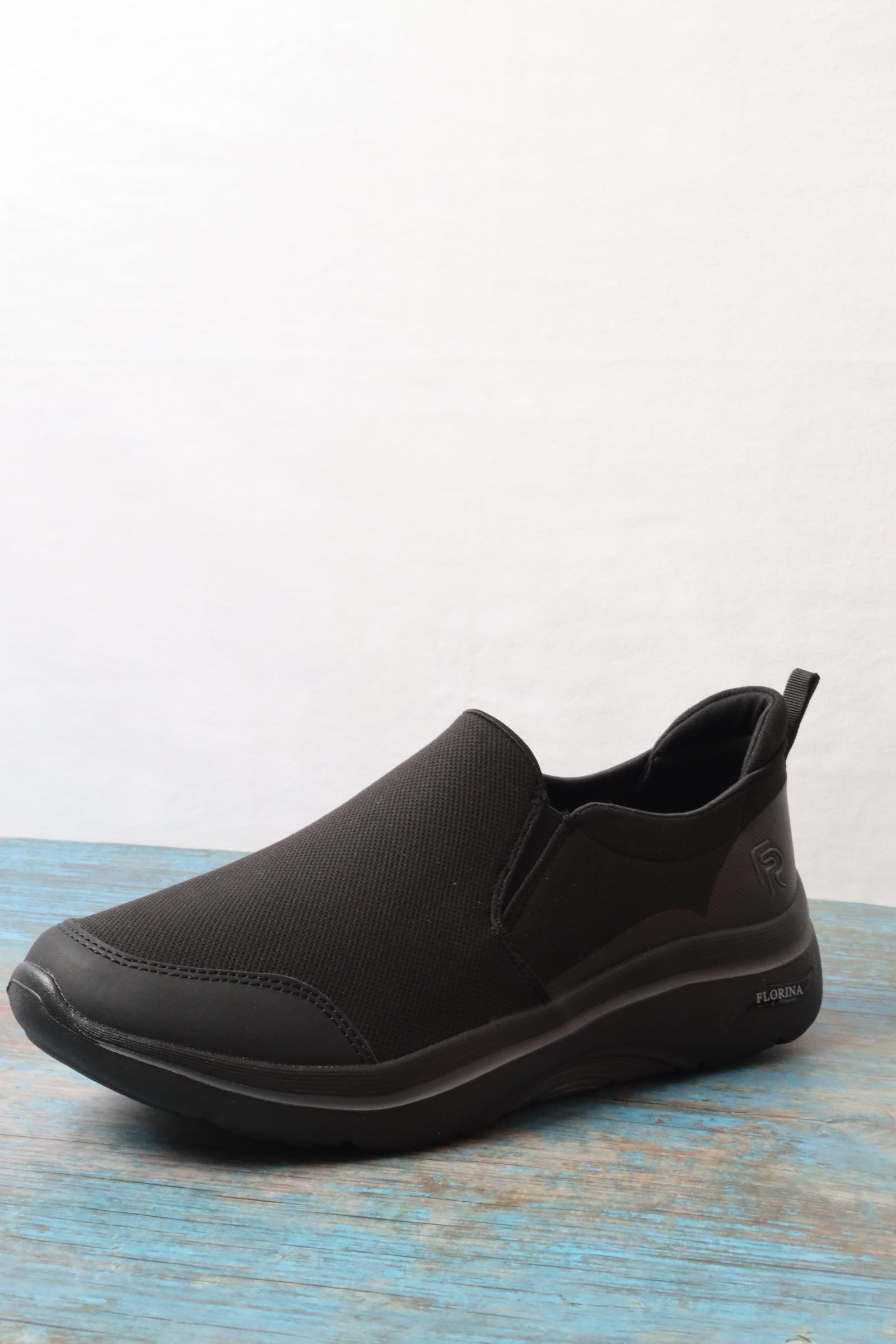 Sports shoes 158522