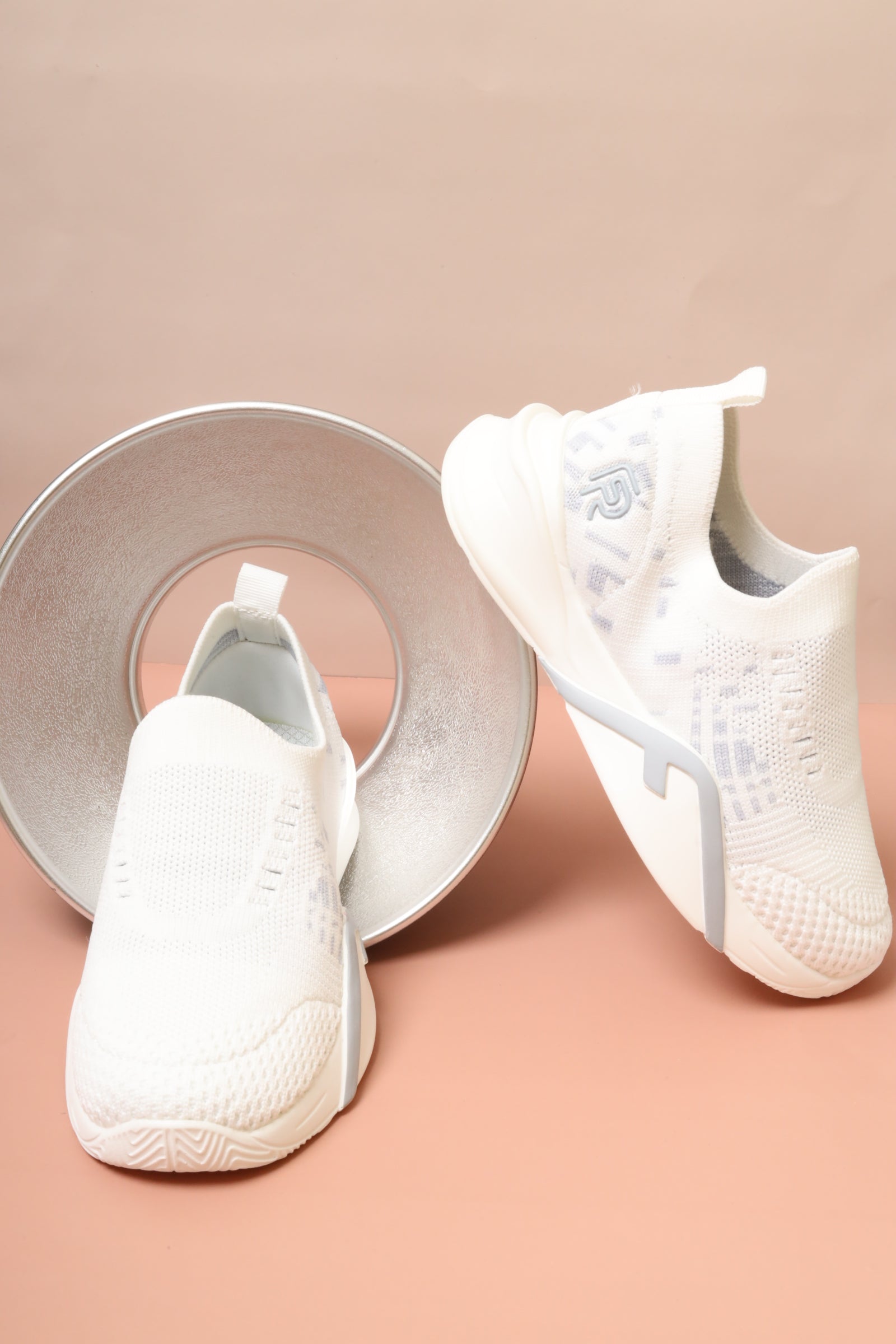 Children's sports shoes 76402